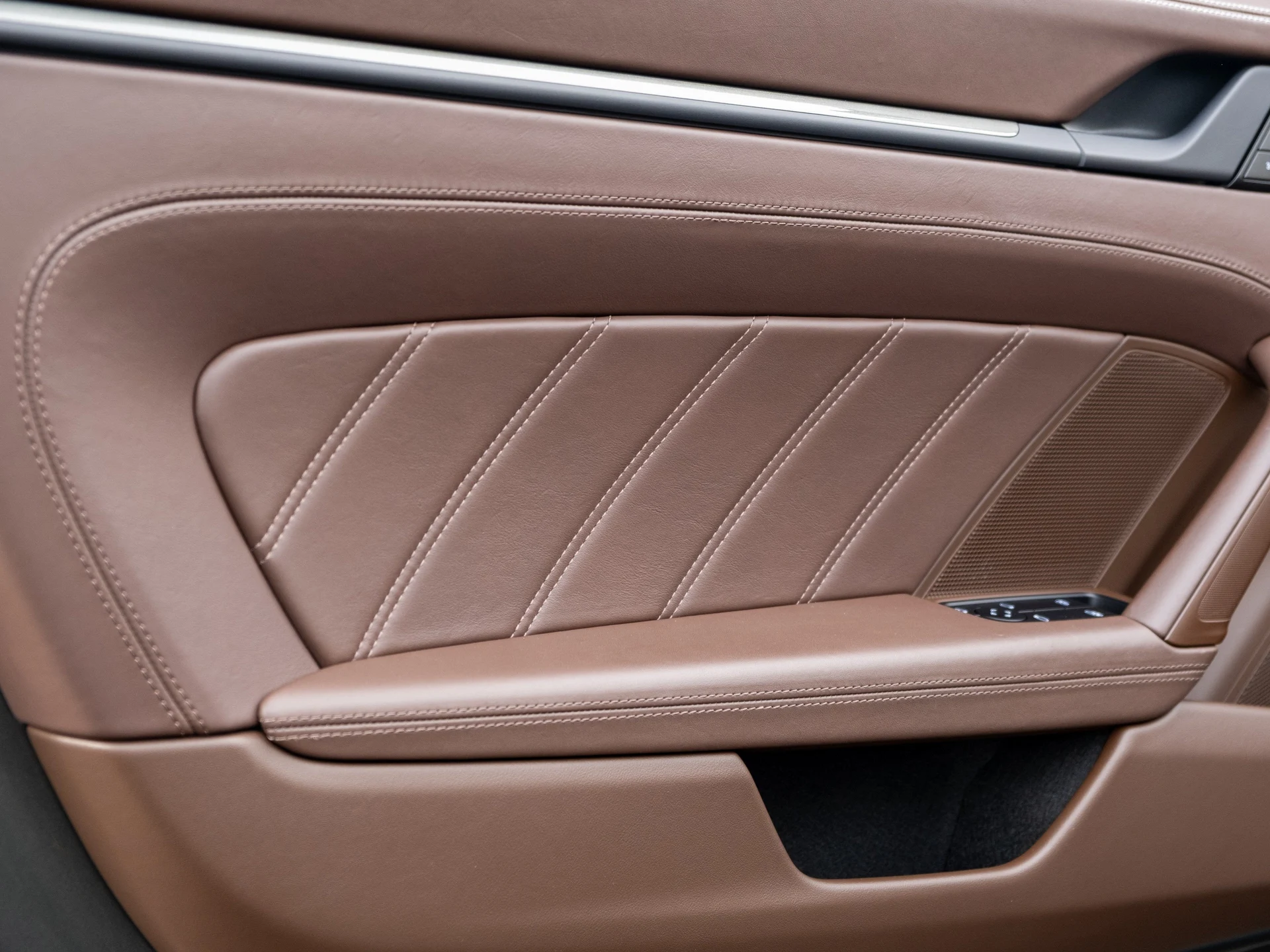 mph016_3818851603_17_a61797eeaa