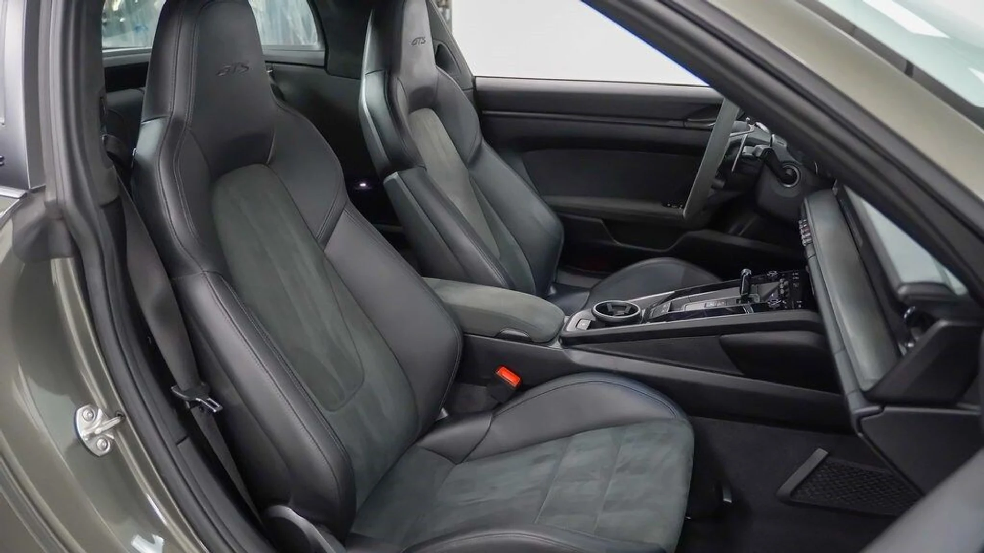 mph016_3823654619_18d79e75606bfec5f419ba7e65ae5cdbx_8670210dba