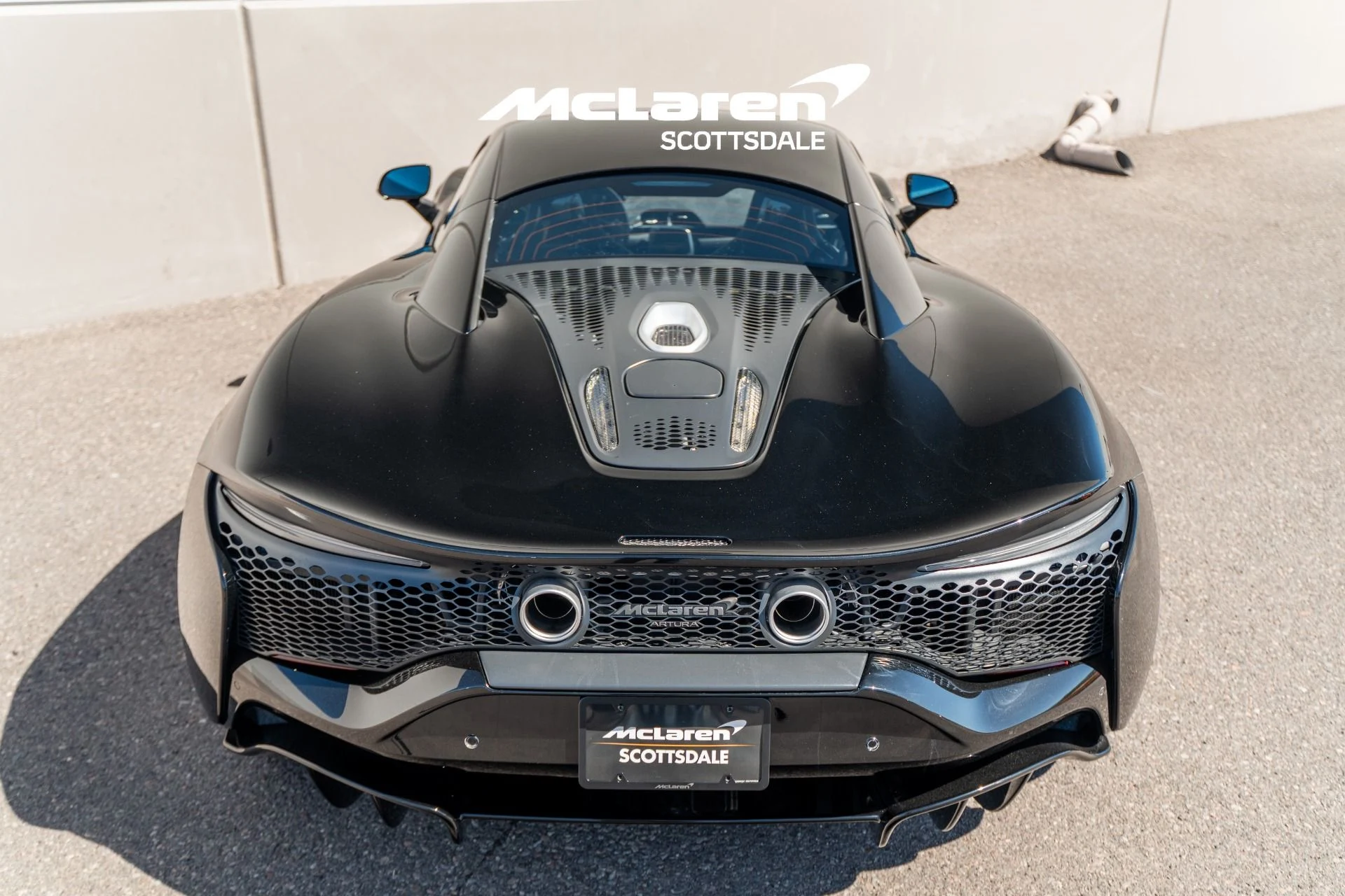 mph016_3828264117_Used_2025_MCLAREN_ARTURA_1759477334_79d5198b37