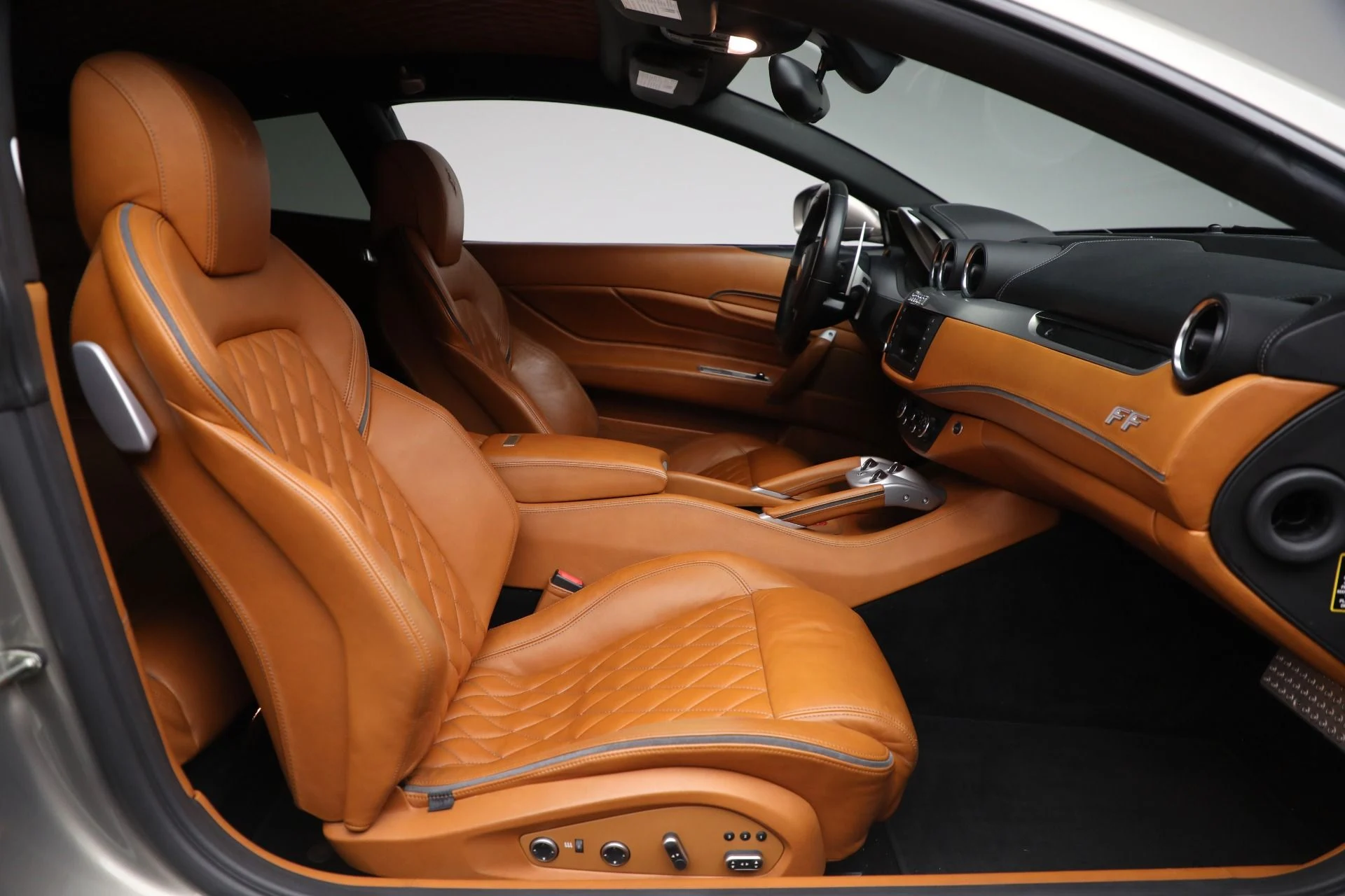 mph016_3829472371_Used_2012_Ferrari_FF_8bdeff7b9a