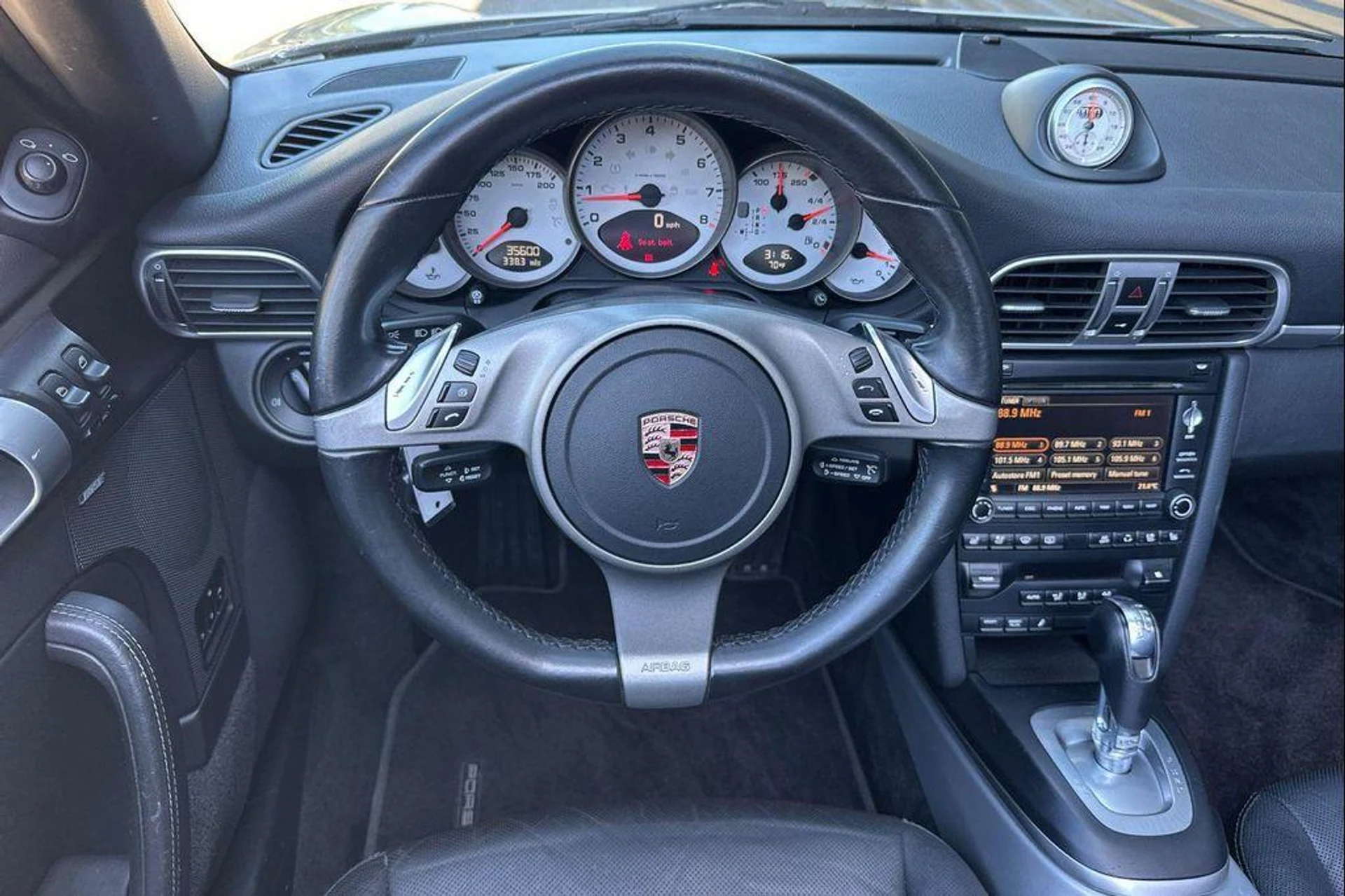 mph016_3831963294_ls_Z1yy5auwt_As2x377_GU_9eur_Gz8_4ea520f57b