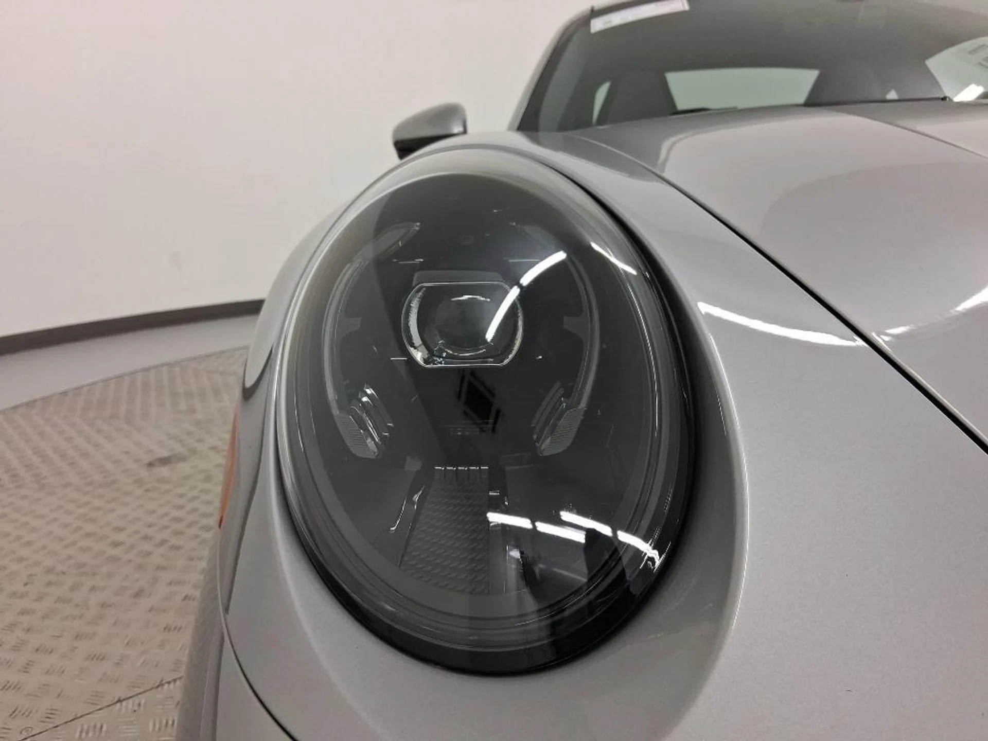 mph016_3839929624_WP_Cj_Plu_Jg_G_Tx_Fo479omog1_K5m_Mw_b54a8bf3a8