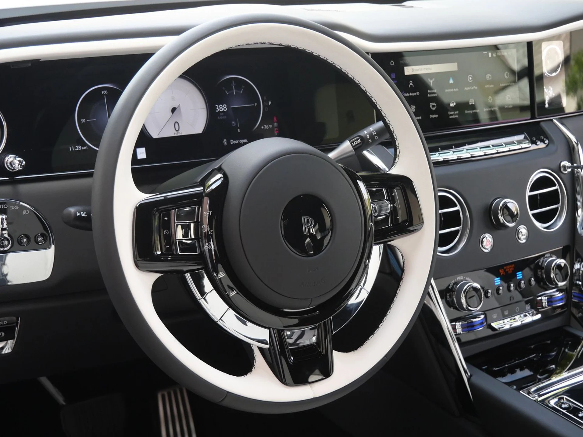 mph016_384783979_040d1189d44917e31a609283c8c3dea2x_ab8934edc2