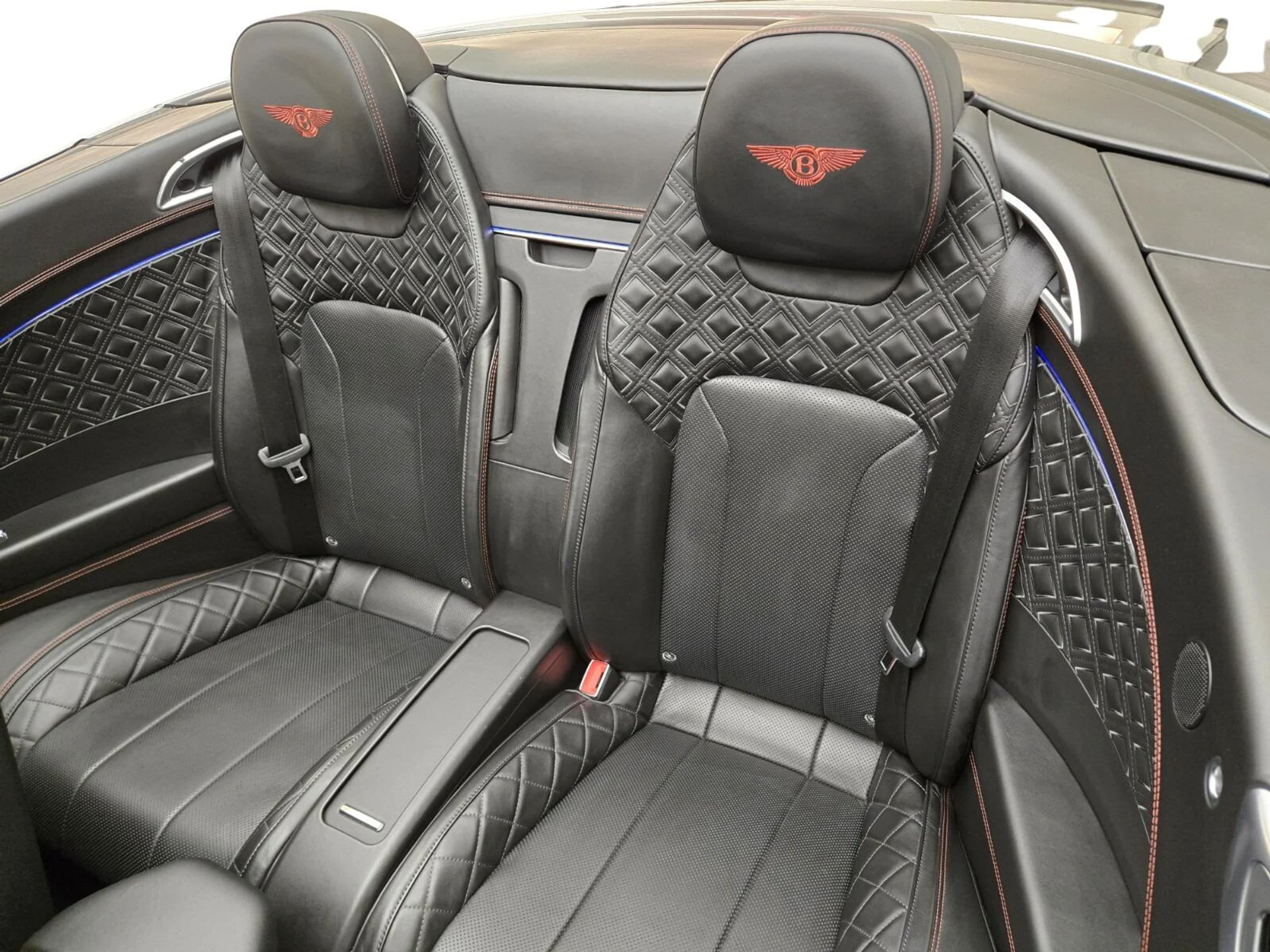 mph016_3848958195_Used_2020_Bentley_Continental_GT_V8_1769150852_46fa6fbd34