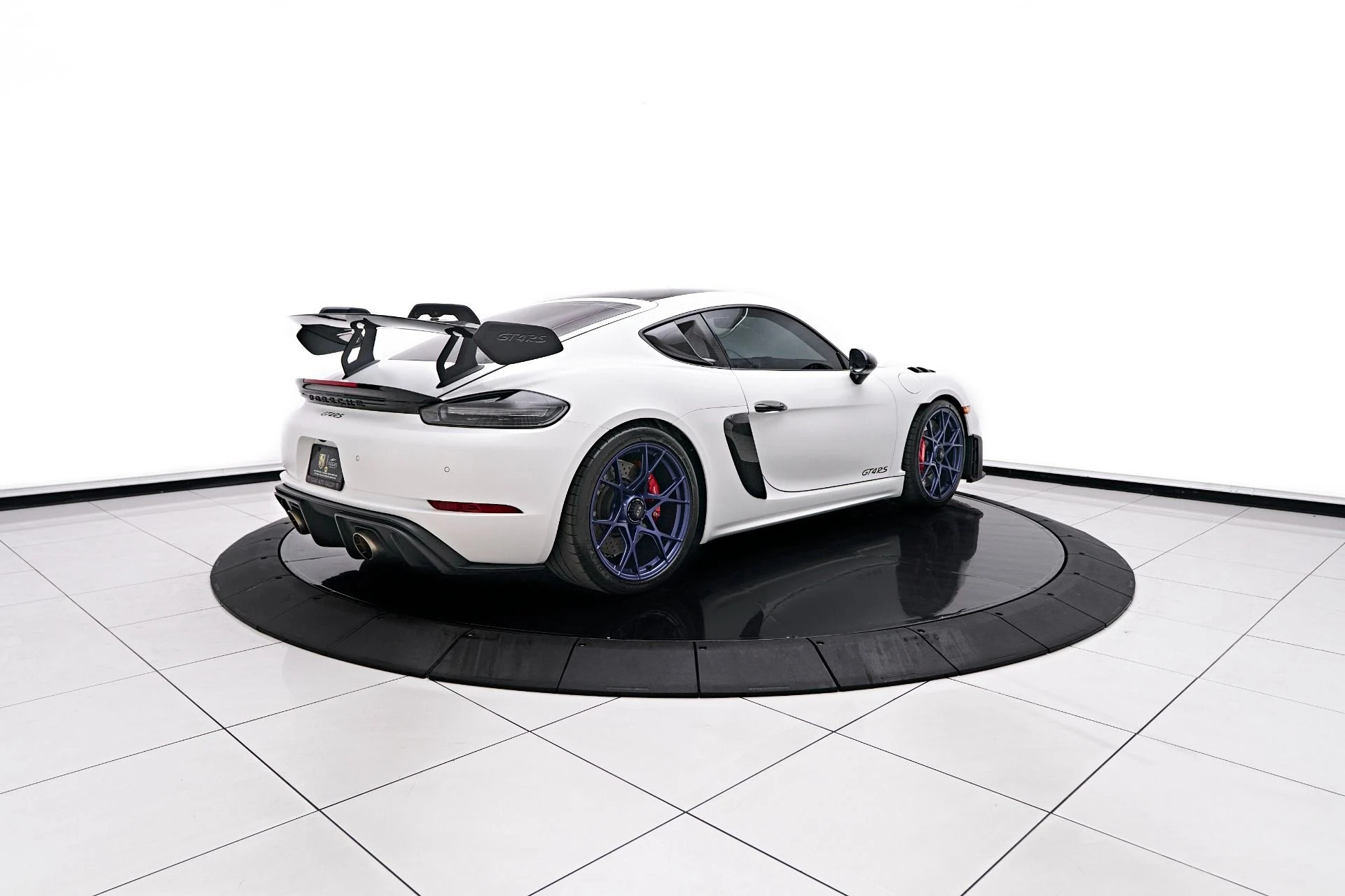 mph016_3858102290_Used_2025_Porsche_718_Cayman_GT_4_RS_1754674090_f19ad4a660