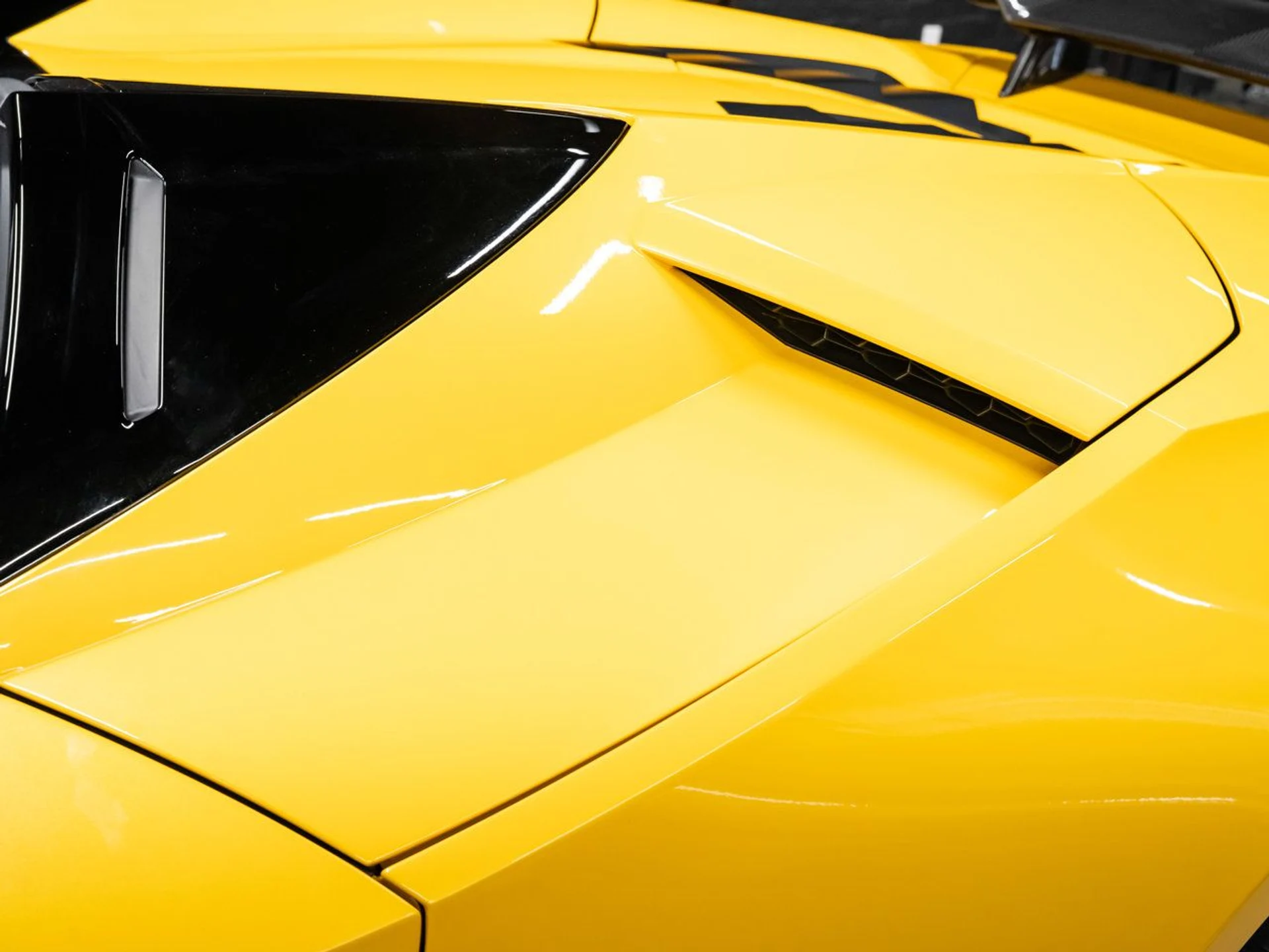 mph016_3866258141_lamborghini_huracan_2017_68fc365dfb