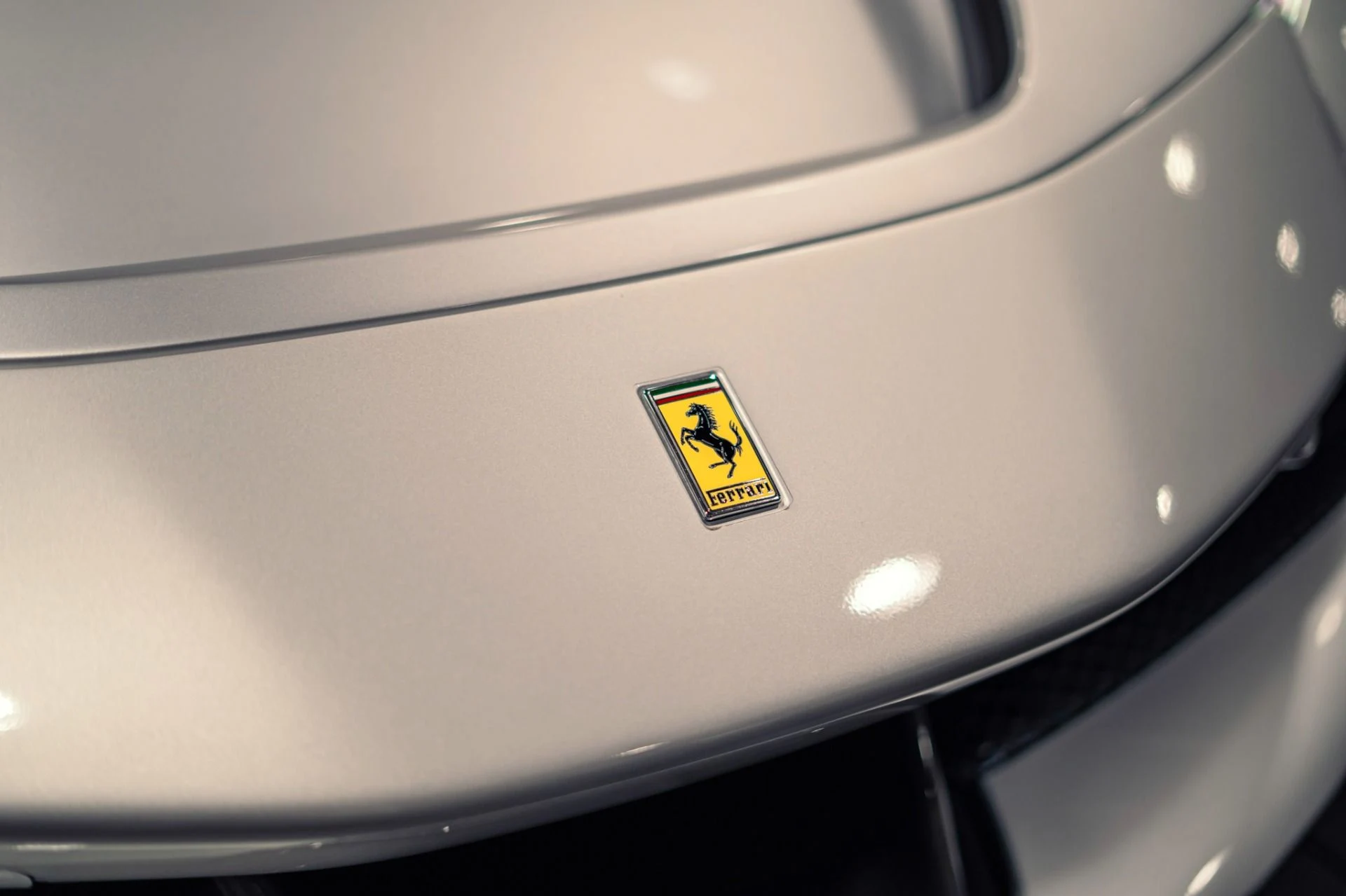 mph016_3870771060_Used_2021_Ferrari_SF_90_Stradale_HUGE_660k_MSRP_1776712000_921b6909fe