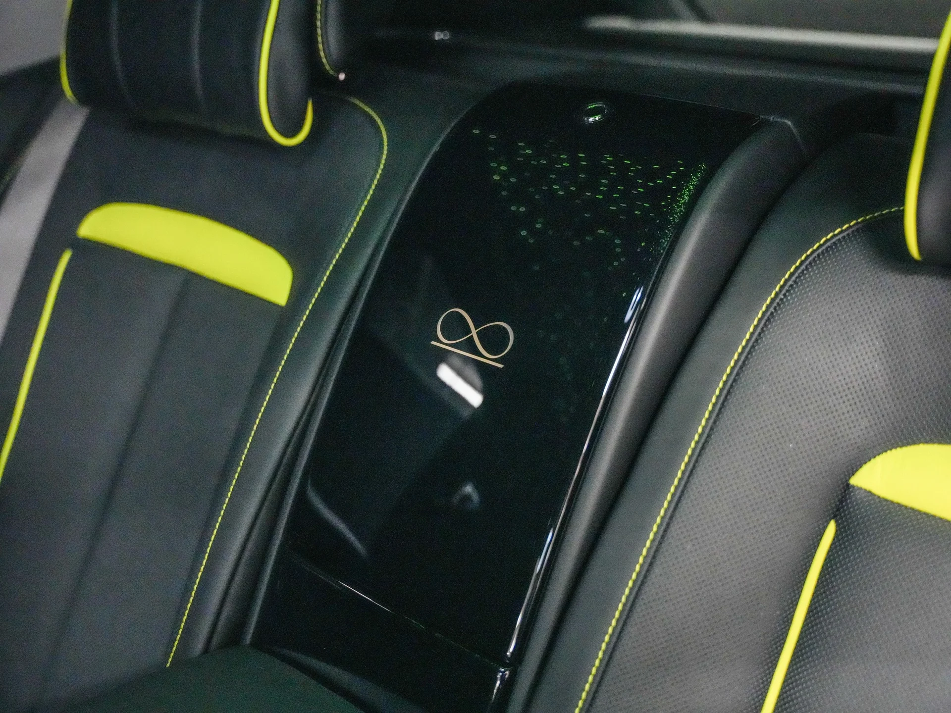 mph016_3876793466_e5736776_236f_447c_8f54_b1e474d7d0fc_0d4cbe1500