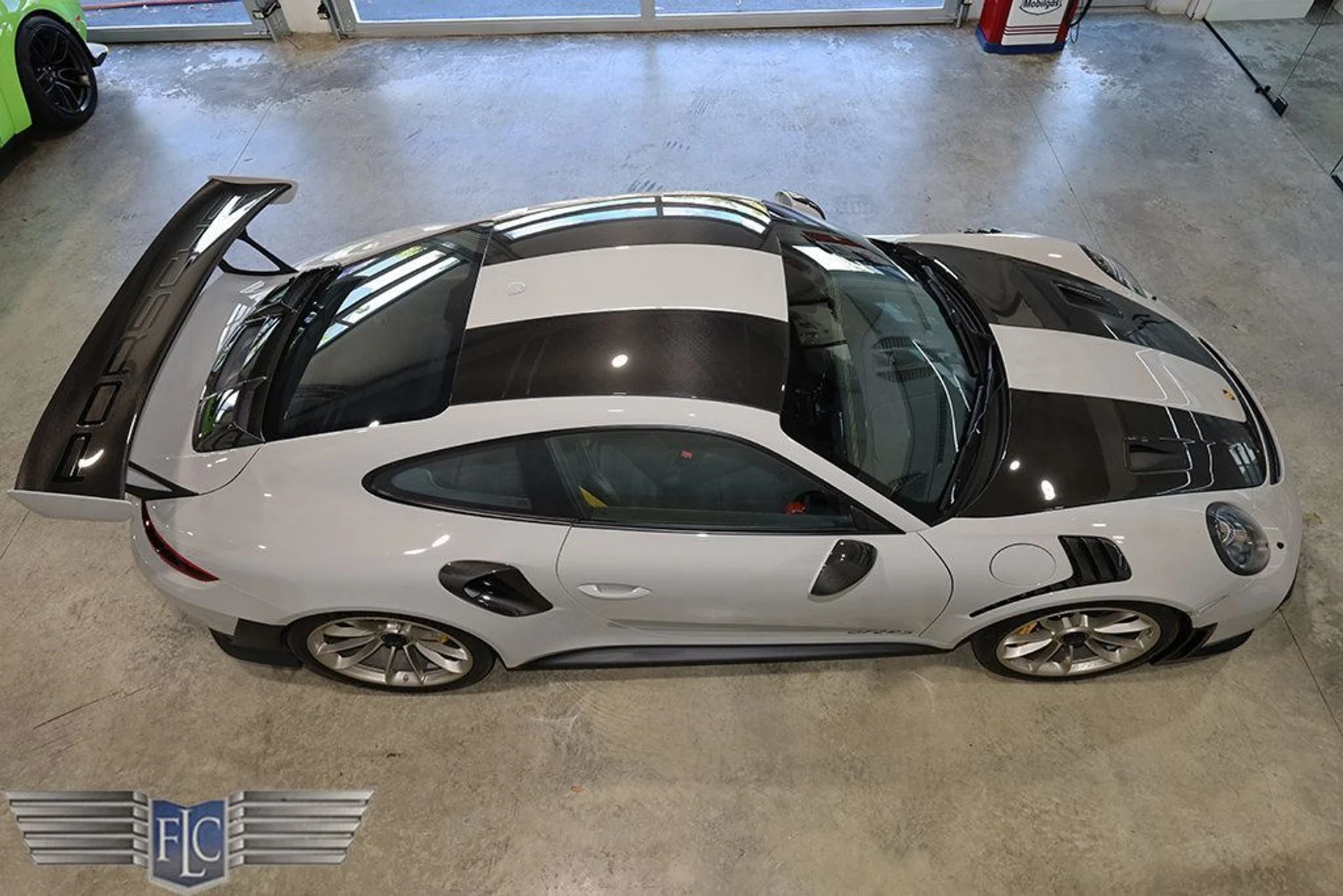 mph016_387868296_used_2018_porsche_911_gt2rsweissach_9689_22986338_17_1024_e013a14ab0