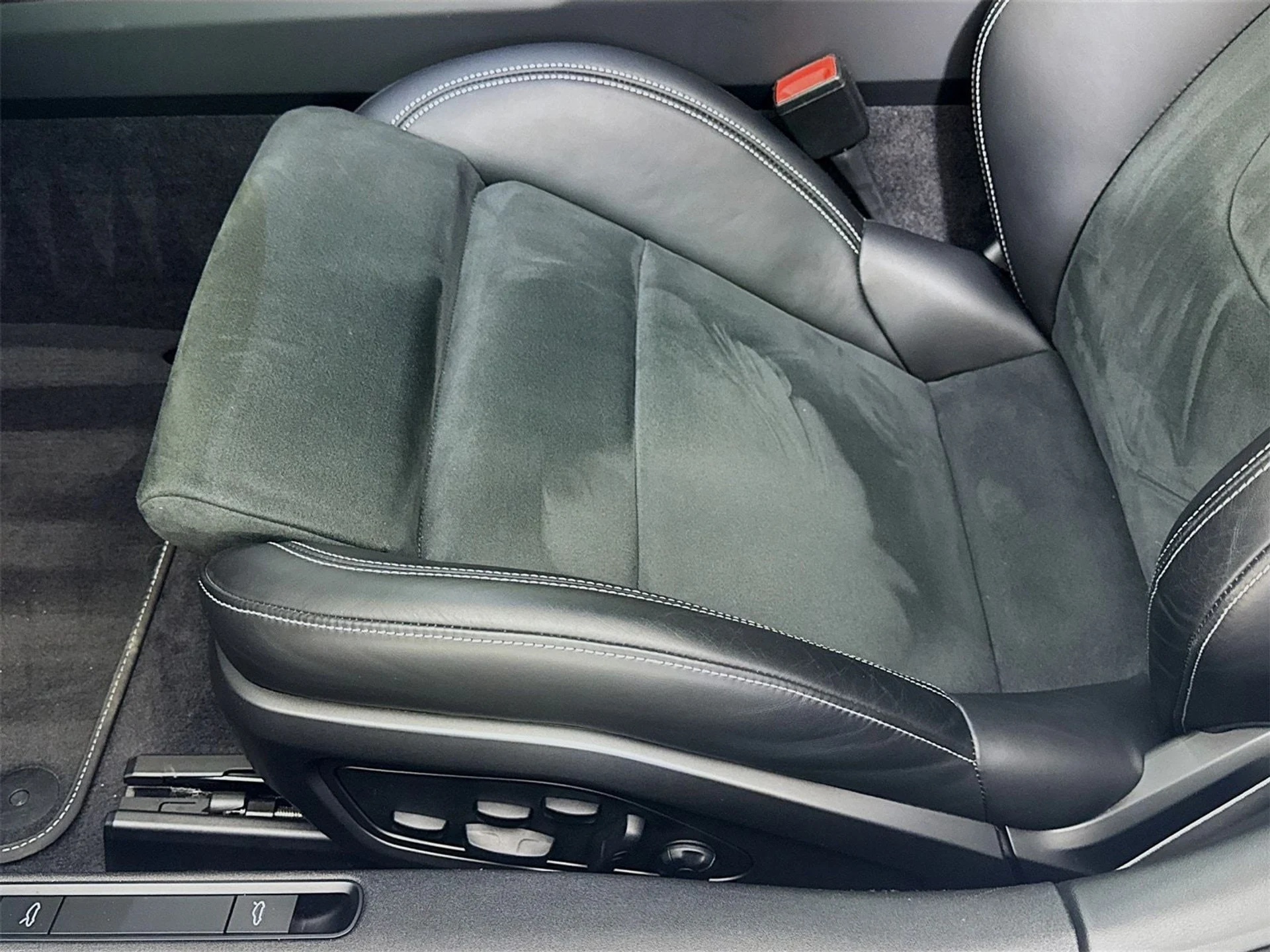 mph016_388240931_9b25de9818368623c6d0ff9660093397x_2acc9e467e