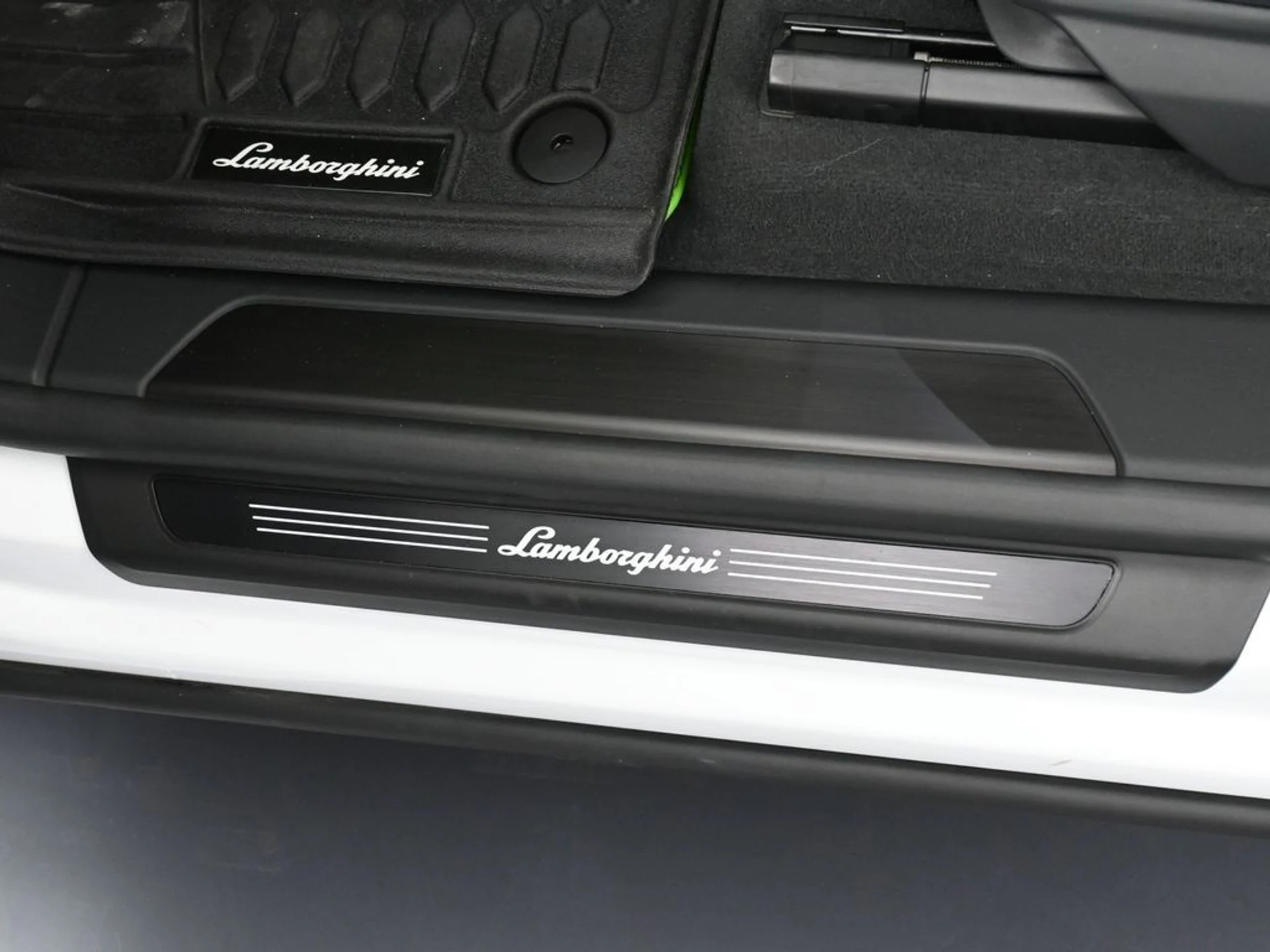 mph016_3894888473_image_16_06430c4503