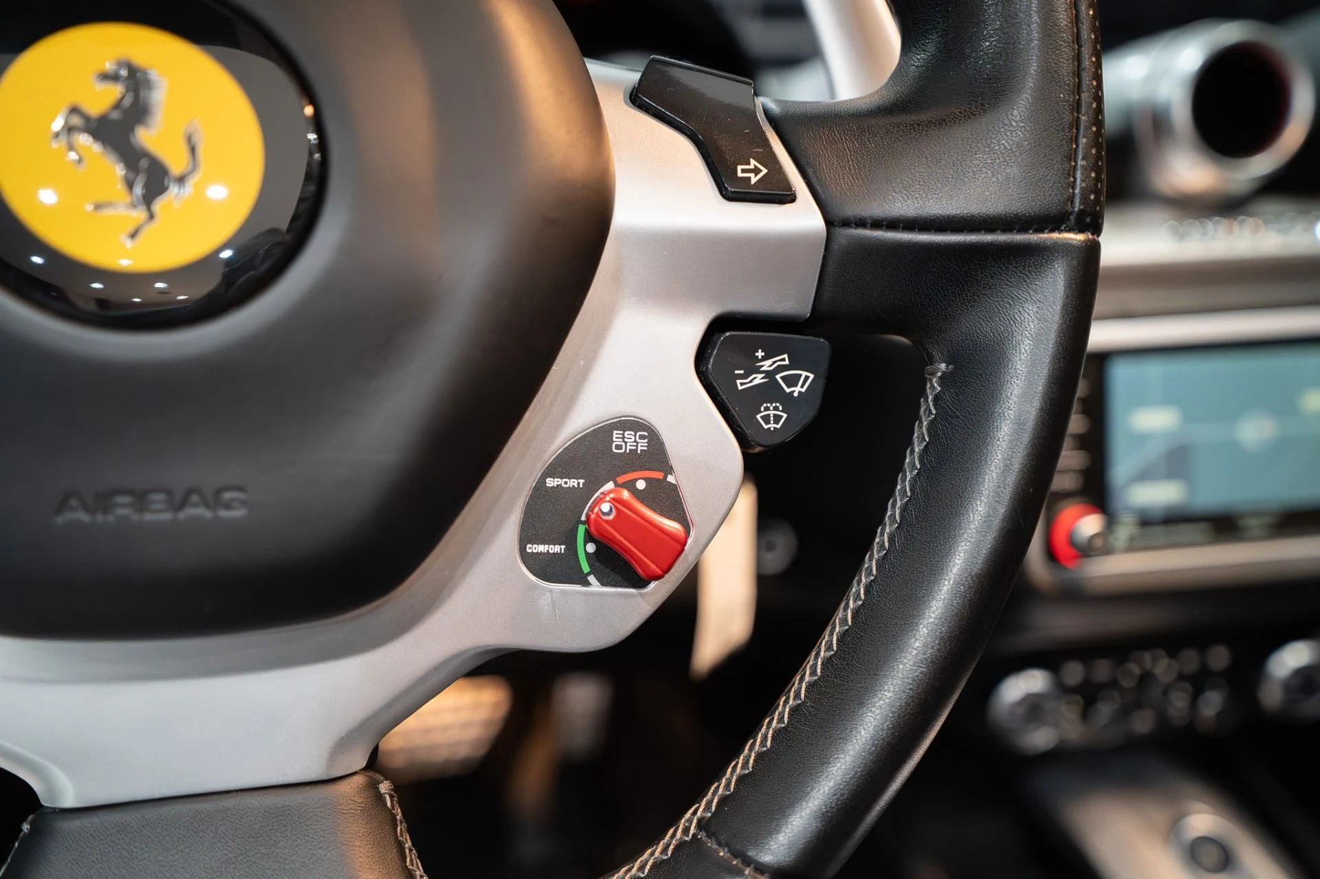 mph016_3897513352_13472_p17_l_d529b335ac