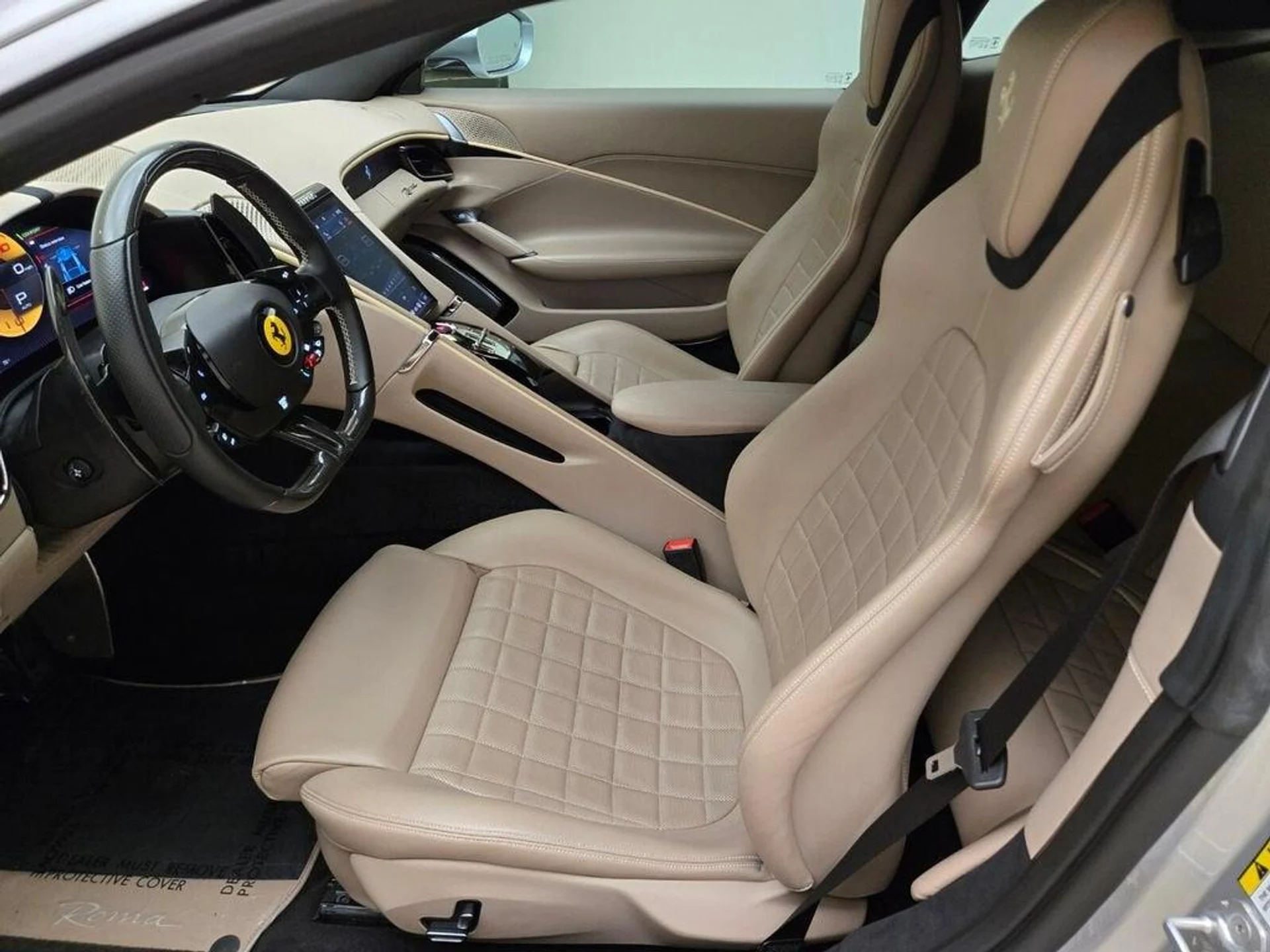 mph016_3900174781_Used_2022_Ferrari_Roma_1788351295_9cbff1fe9c