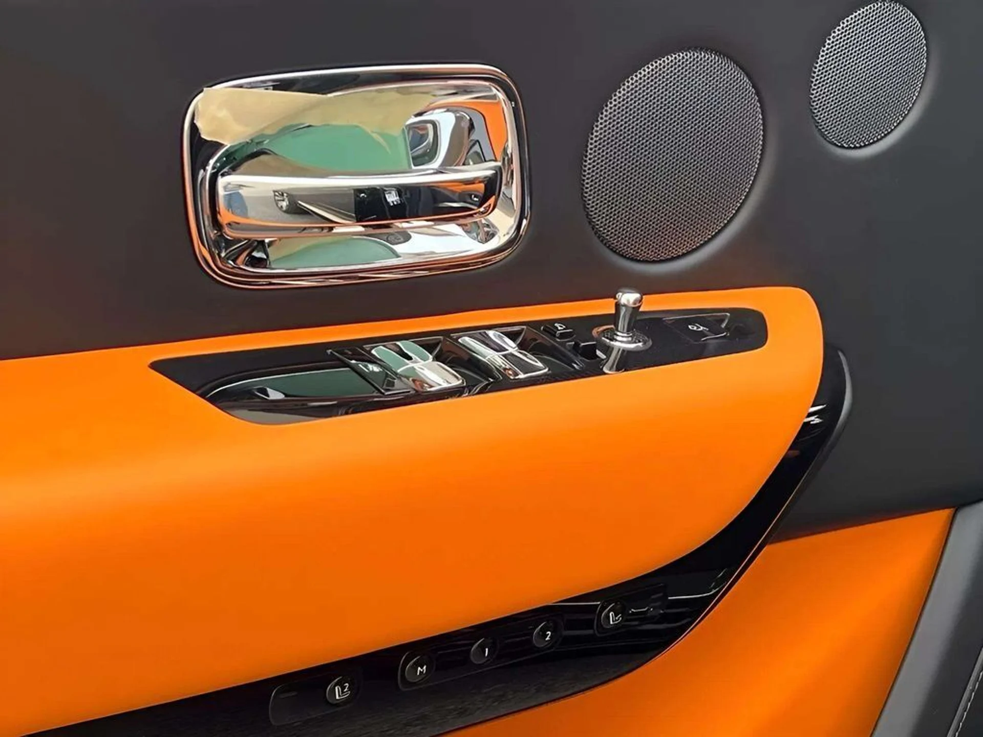 mph016_3906431105_g2vbyeqcd3vv3zlw3hproa847y5m_d840393348