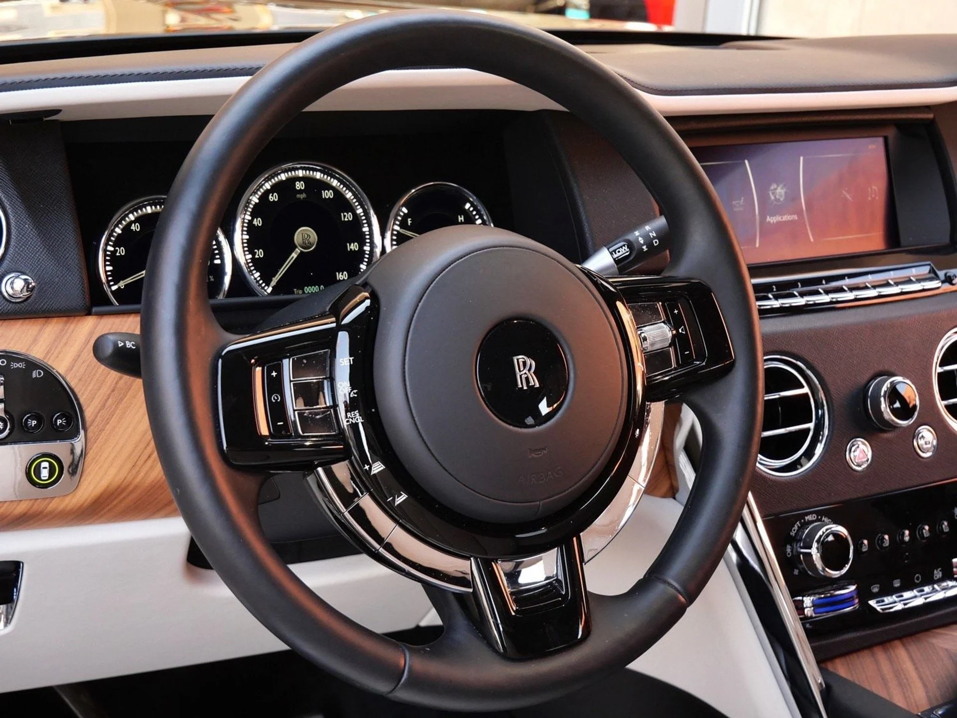 mph016_3914777131_0c175dd0d6ab5a4da28087d0df3fba20x_fad9ca5b65