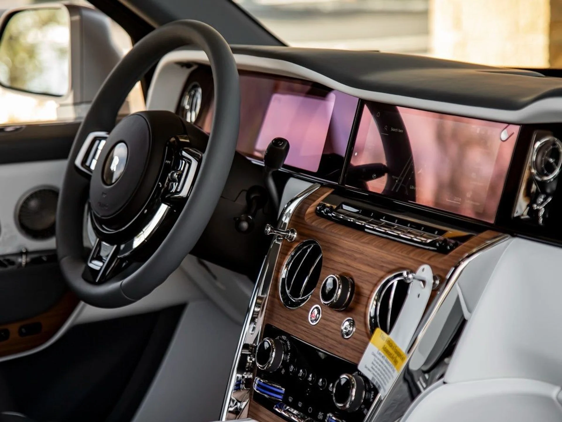 mph016_3936418739_17_a95632825e