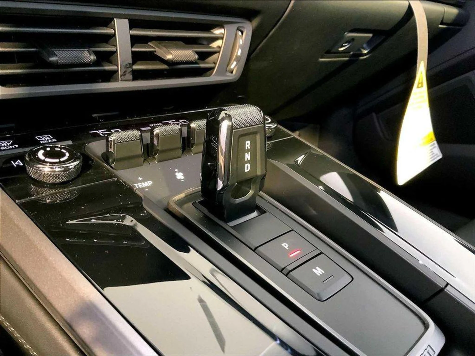 mph016_3938047971_h_Gzvd_XB_6_Ry0s_Eub0pd_P_h_ZHN_6tc_b3329d7a79