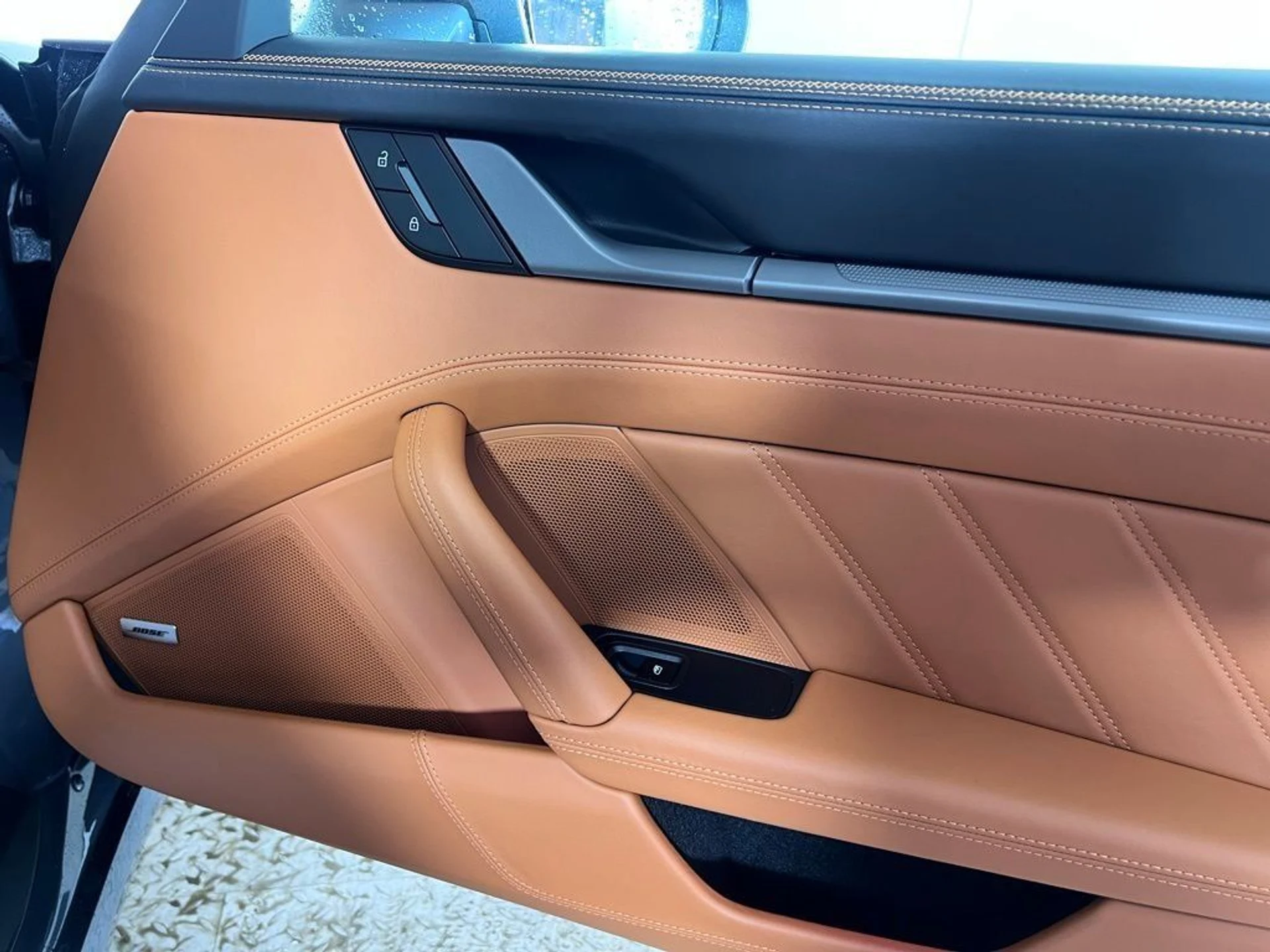 mph016_3939890198_009ef7972490ad787c87846bb3c31025_8861ef280d