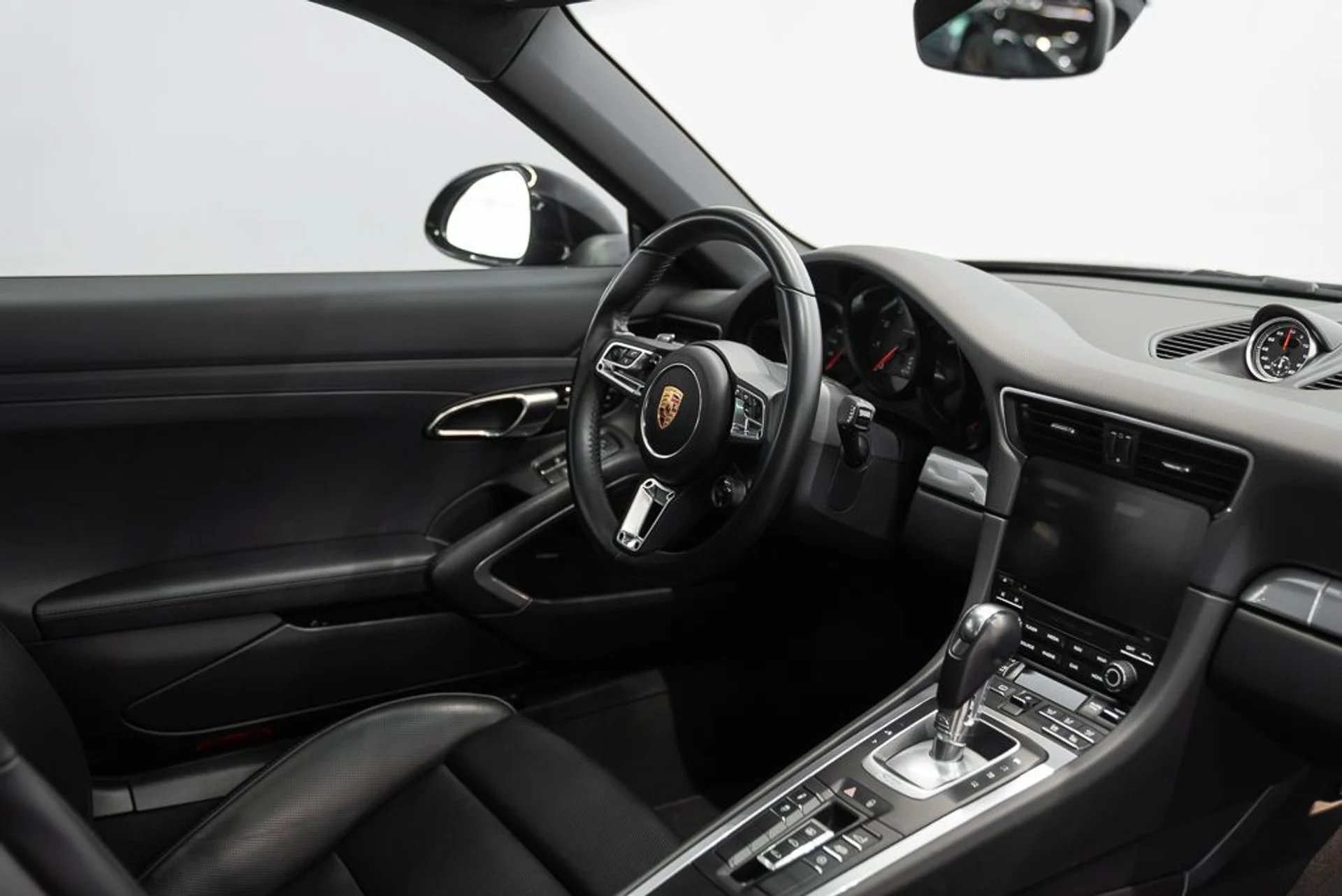 mph016_3947085790_porsche_911_2017_e465df8cb1