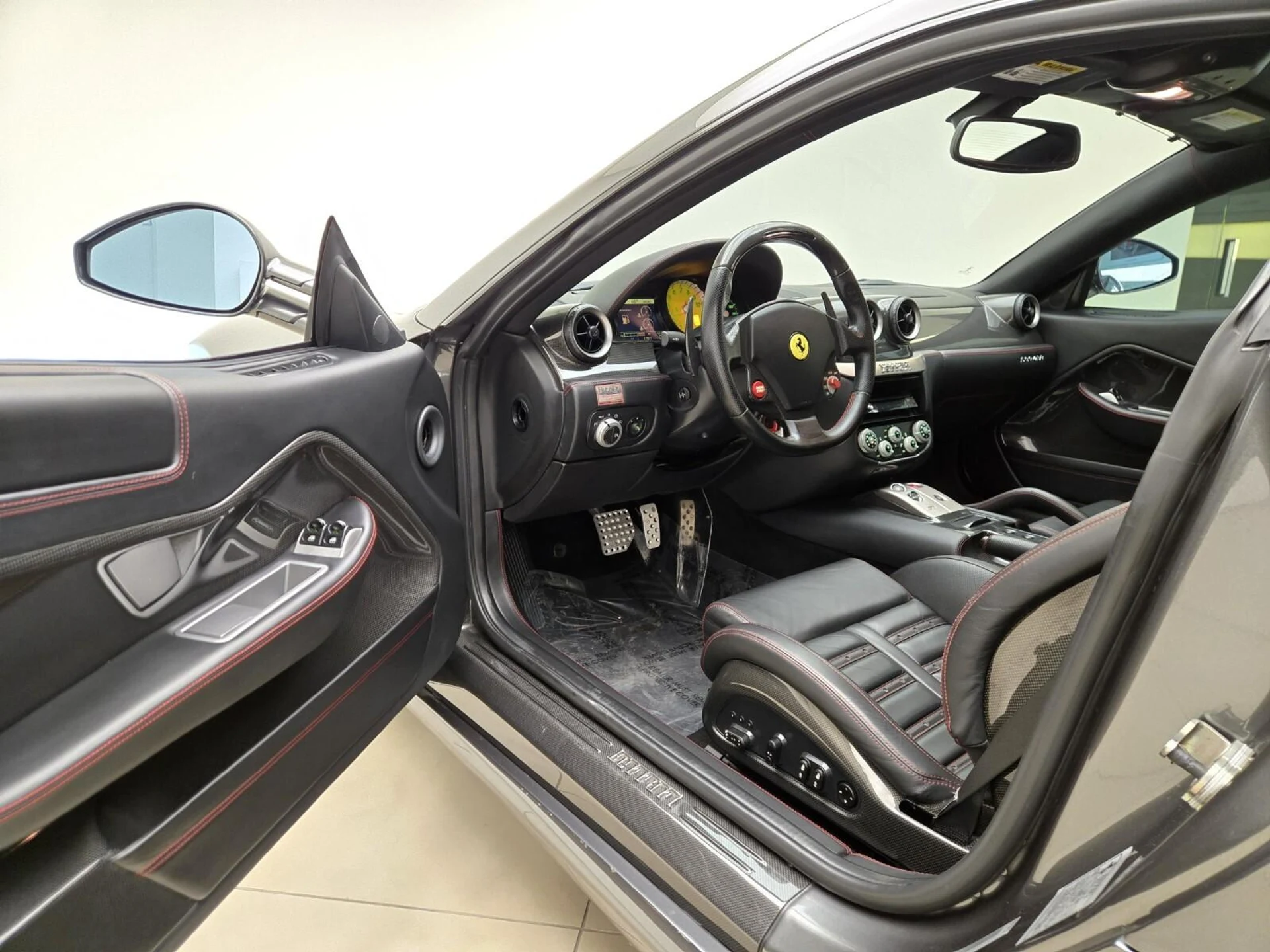 mph016_394809955_Used_2008_Ferrari_599_GTB_Fiorano_1768891583_c9672fa1c7