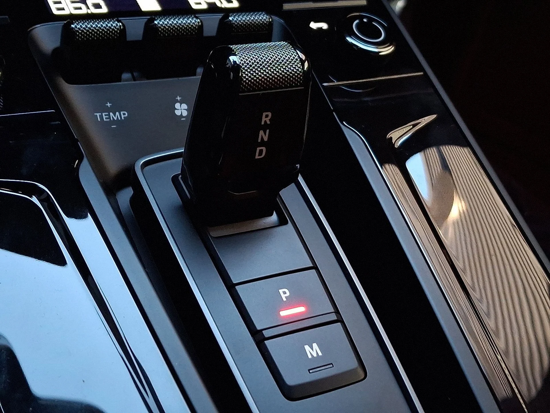 mph016_3951048660_eeb4c10663024d85993c57370a4d840a_c7957234d7