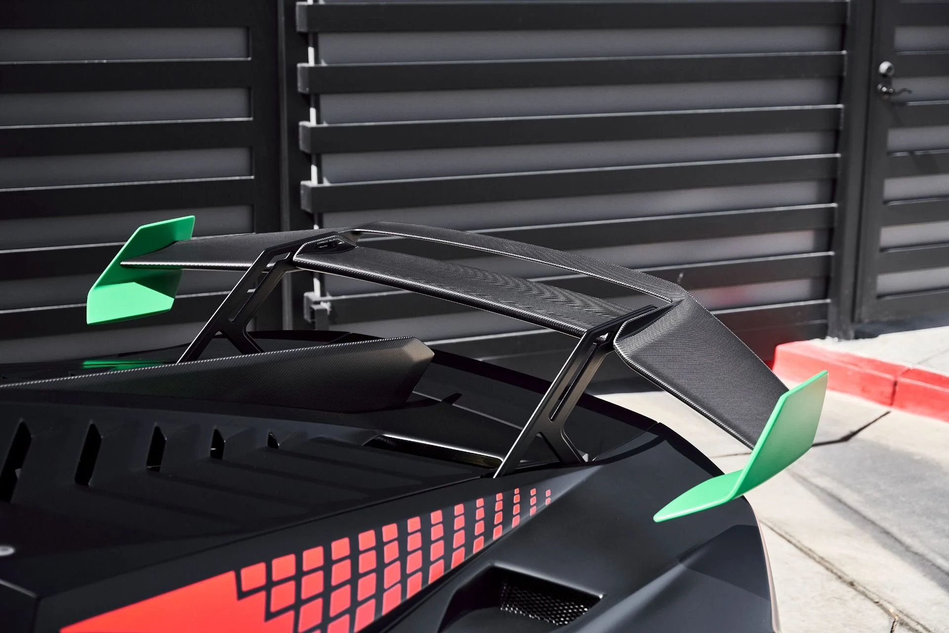 mph016_3951274858_Used_2022_Lamborghini_Huracan_STO_Base_1774488344_c9d0c9a523