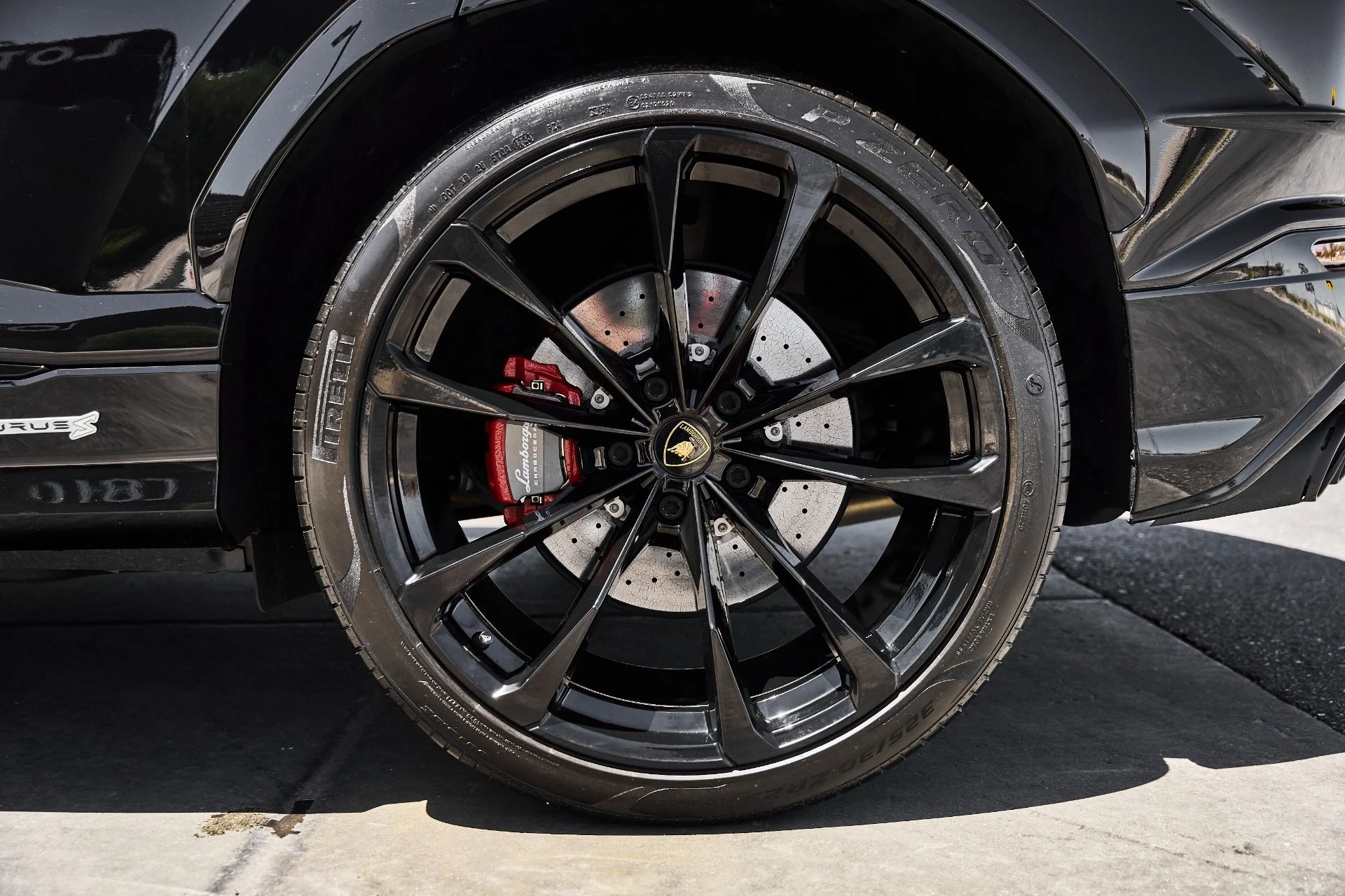 mph016_3952995361_Used_2023_Lamborghini_Urus_S_1781228778_037c3e21f9