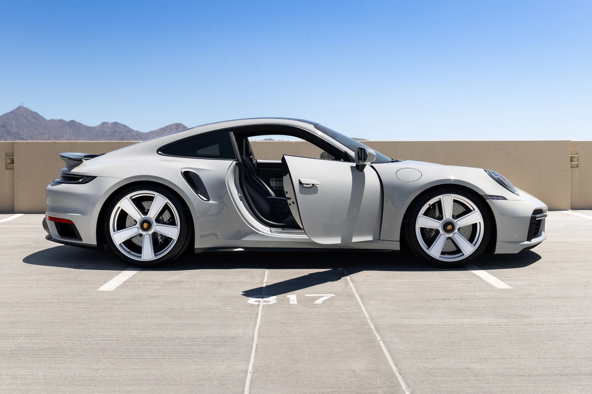 mph016_3953960106_Used_2025_Porsche_911_Turbo_50_Years_1778106973_aa6100a520