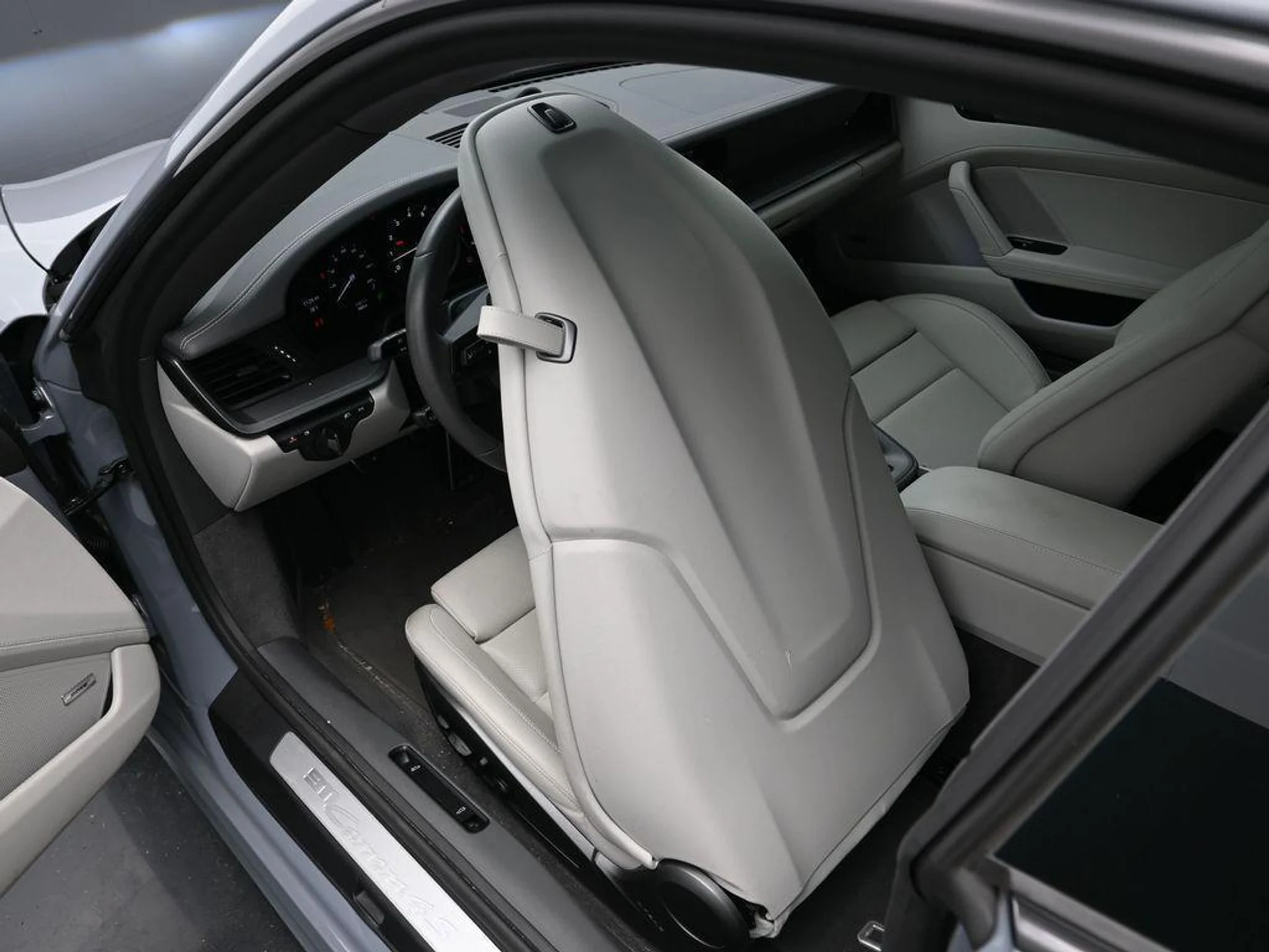 mph016_3955536218_t_Cv_Ov_SY_Nwz_Czc_Iqp_GQ_Tx_UI_0x3_Hk_bebd7dd07a