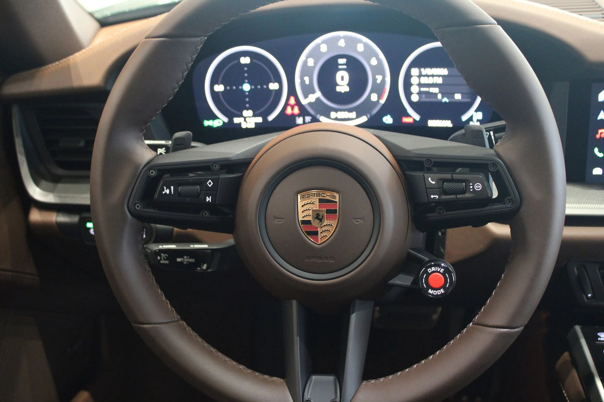 mph016_3955836203_f9466c6007429b33fe9a990d9524fa8dx_837d6a5a52