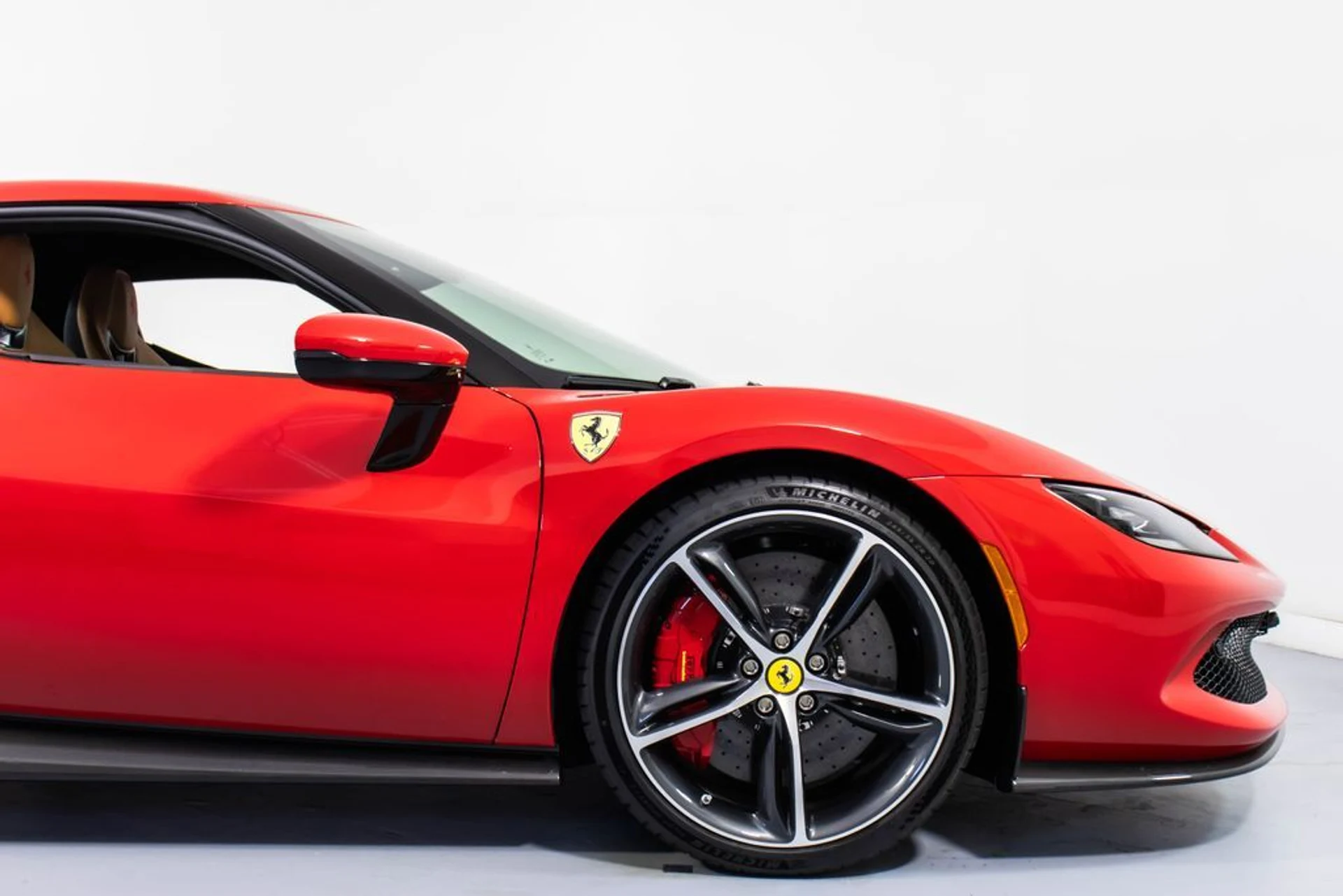 mph016_395600501_ed8c37a46c0195f4ef035956ef0230dax_f663b32e99