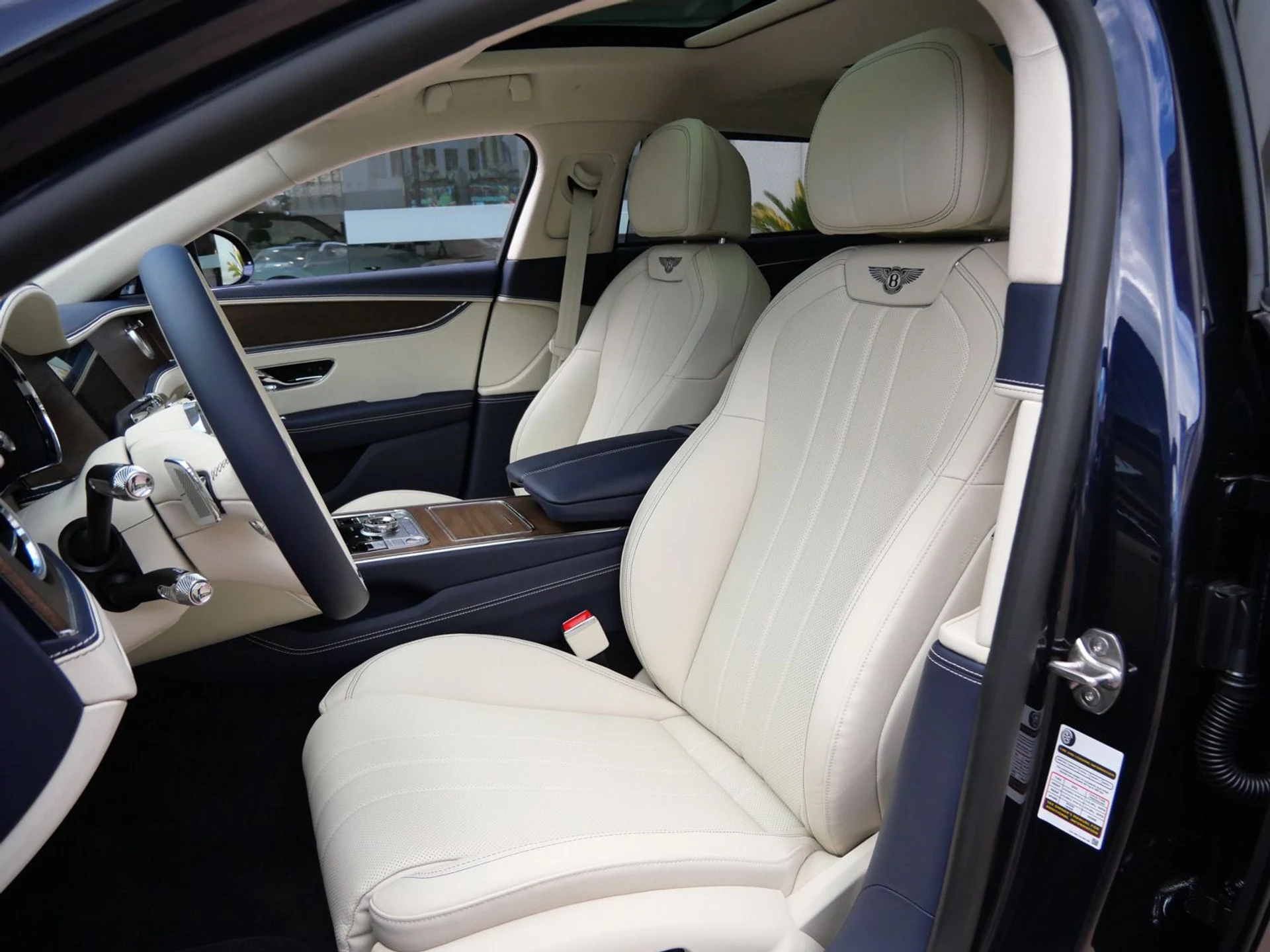 mph016_3957180221_0d1027cfc3632103e38bd68648230363x_5f4811d390