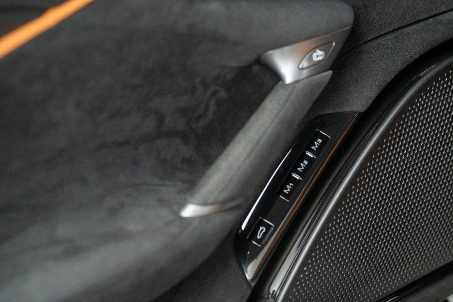 mph016_3967339117_ef4995f354a44bd3950daf55ee25e0cc_9f21fb1997