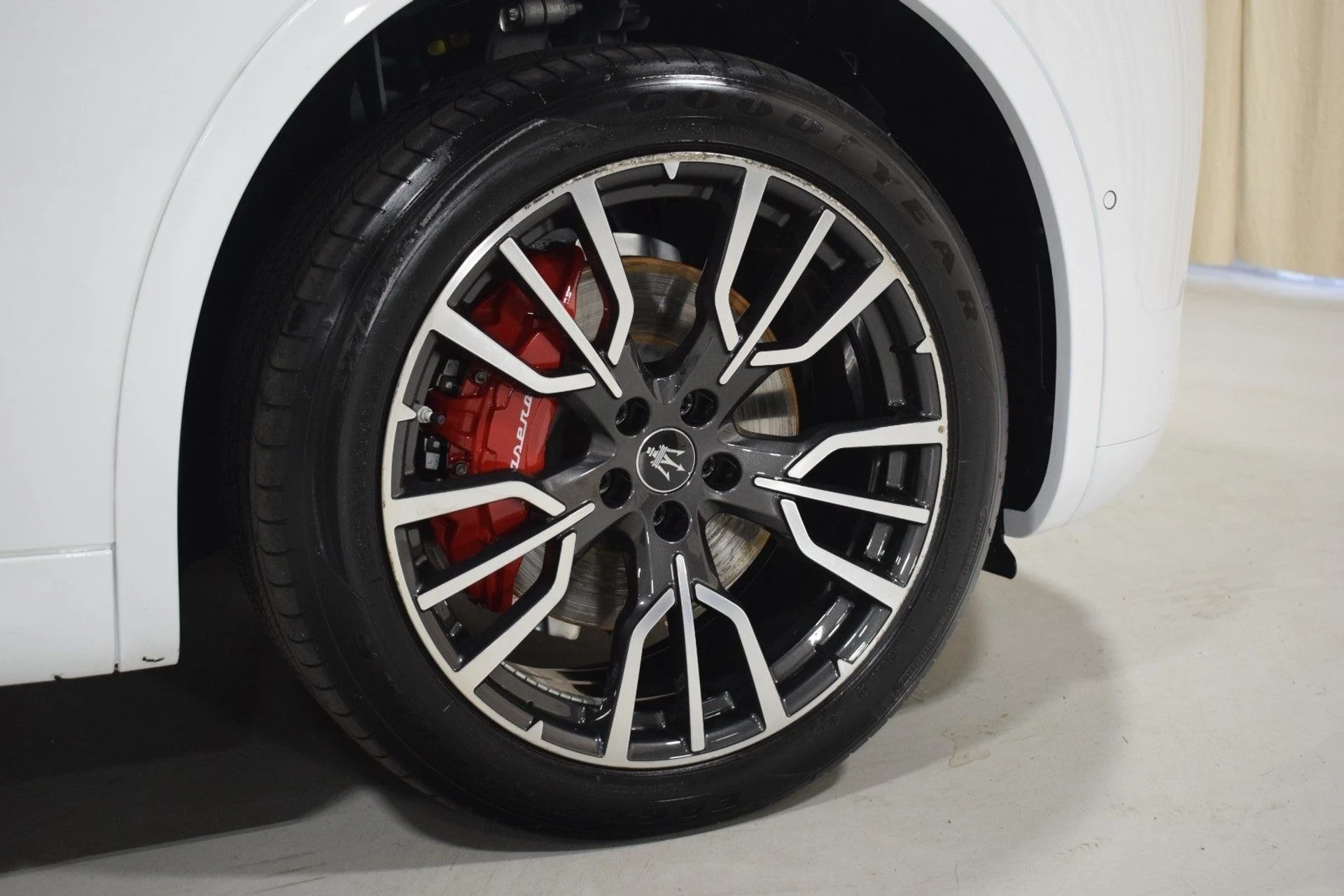 mph016_396775590_26ebfac581d5e7d6a4a92064f71a5130x_078e983167