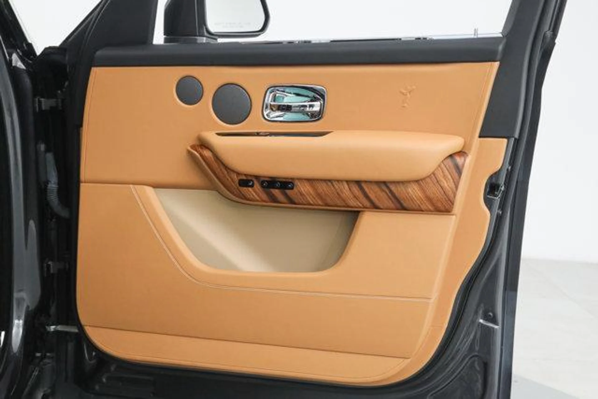 mph016_3968298105_Ia_R_Gi1_Xvbwi_U_Vv_Ajw_FJ_8_X1_W_2_Ec_ae647f9d3f