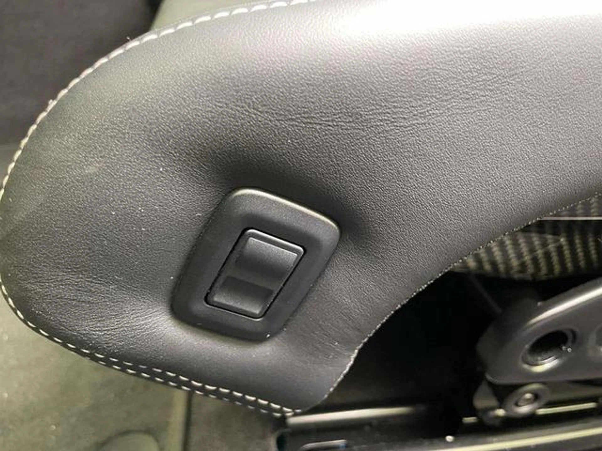 mph016_3972330997_mf_T_Lo_JR_Xvr_J_Oix_Rv0e_Duqti_U_Co_d30b0789d0