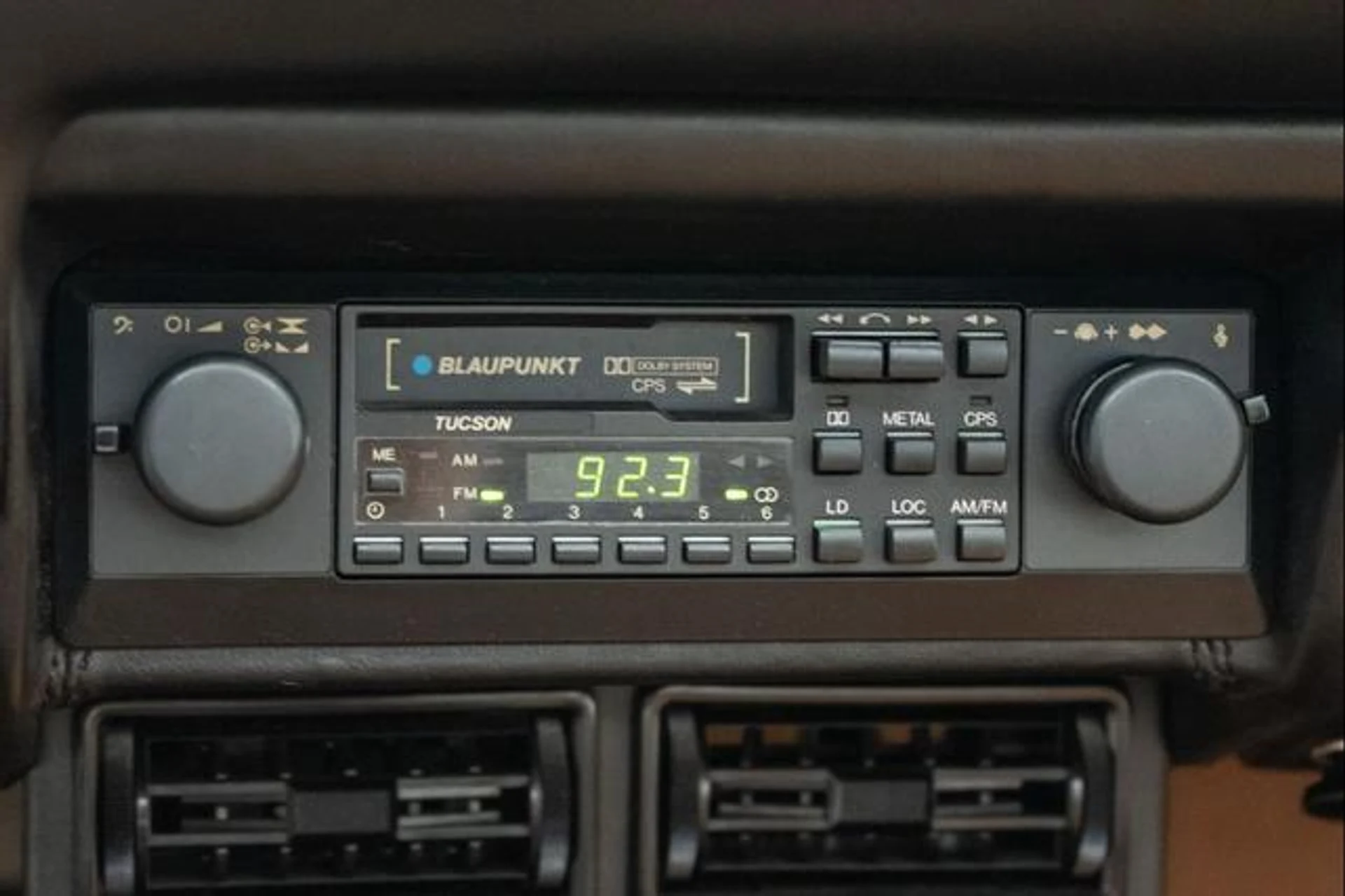 mph016_3979747312_Xa_W_0_A_Xkhmd4lw_J_Ygy_SYQ_9_JM_I_bfb9fbfa52