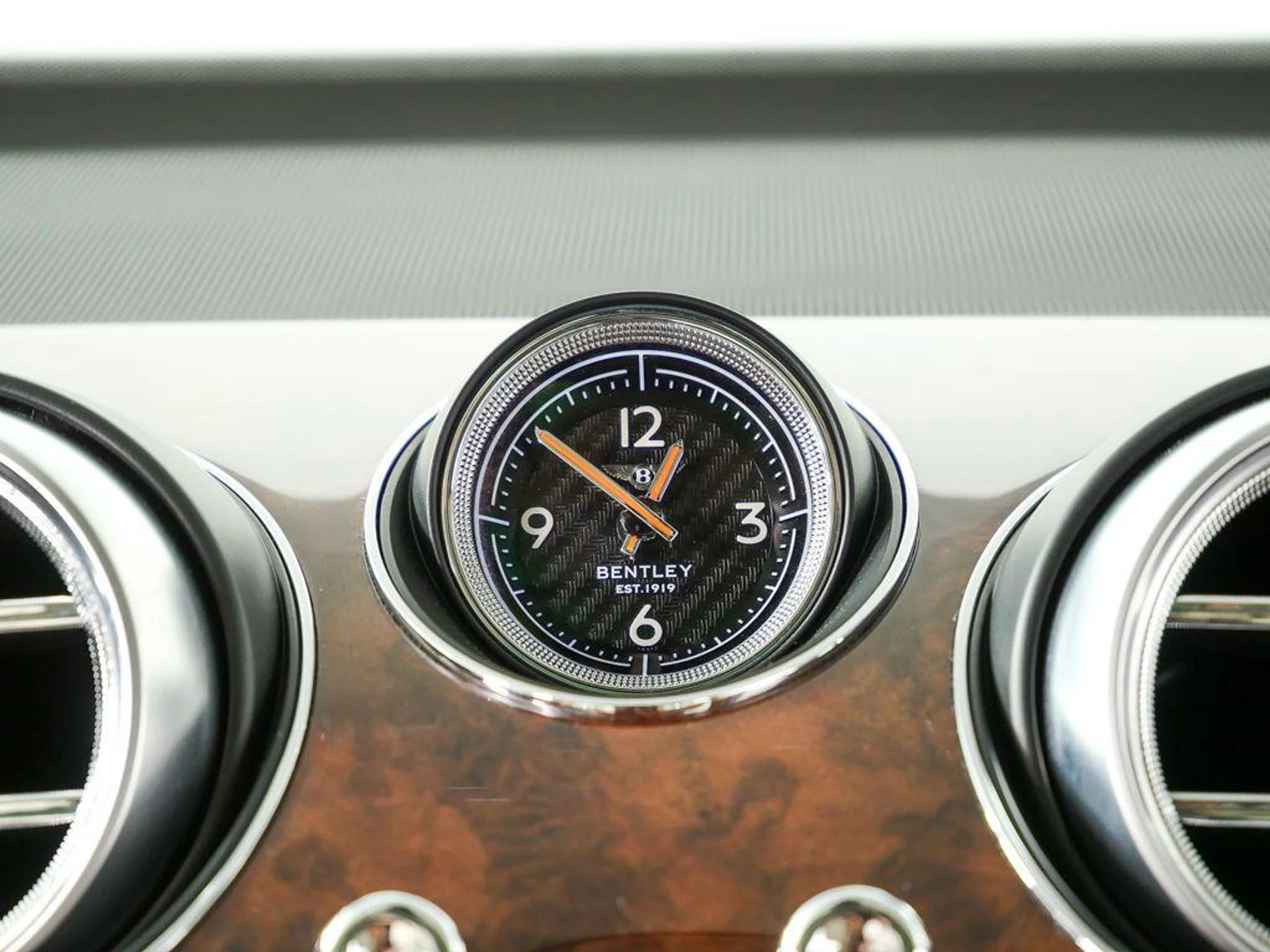 mph016_3986338724_CW_Sbv2_Ebyd3_B_Tfp6shb9_T6y_Dz_FE_84974bf0d7