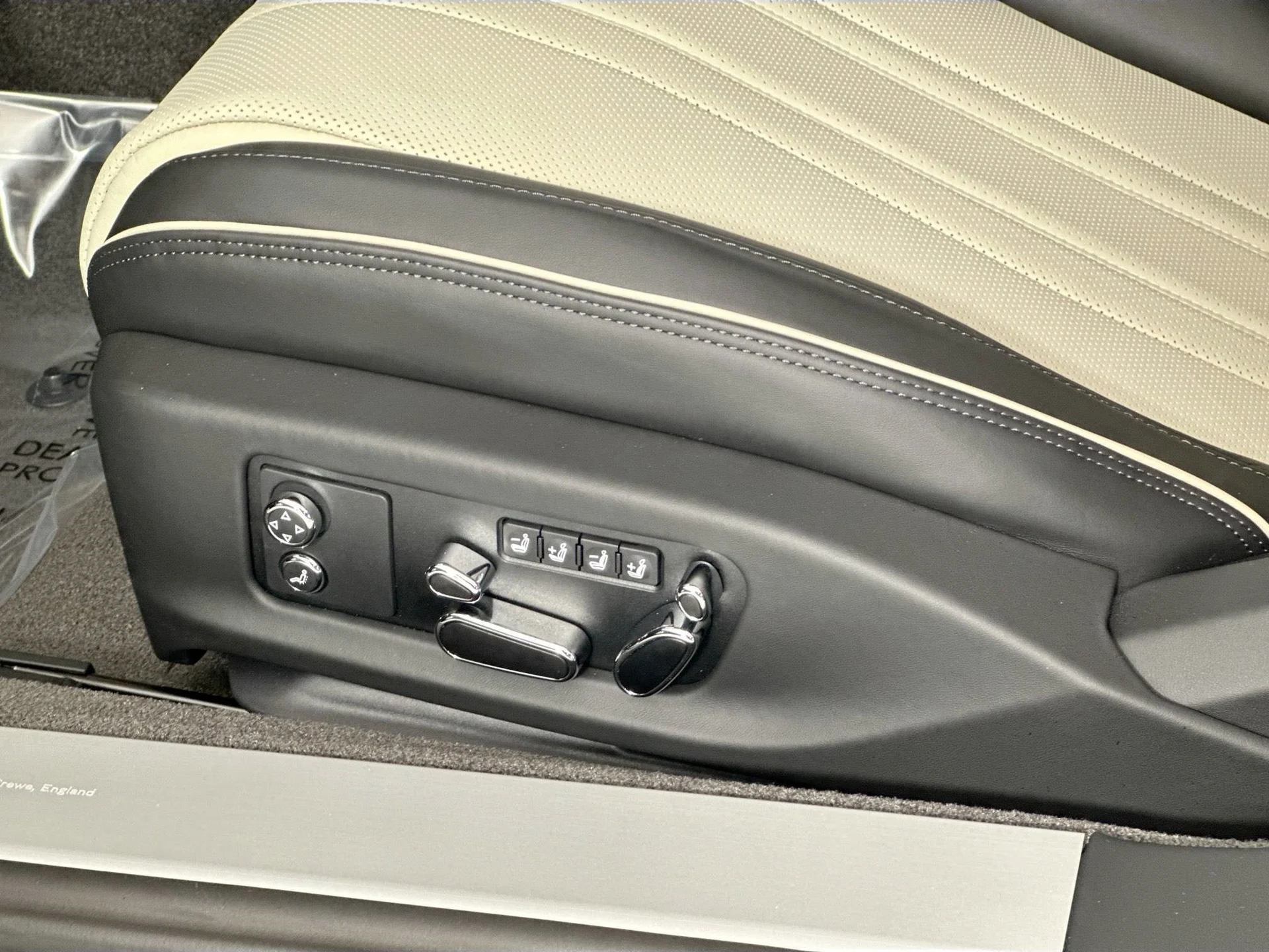 mph016_3989582763_17_ba538e8320