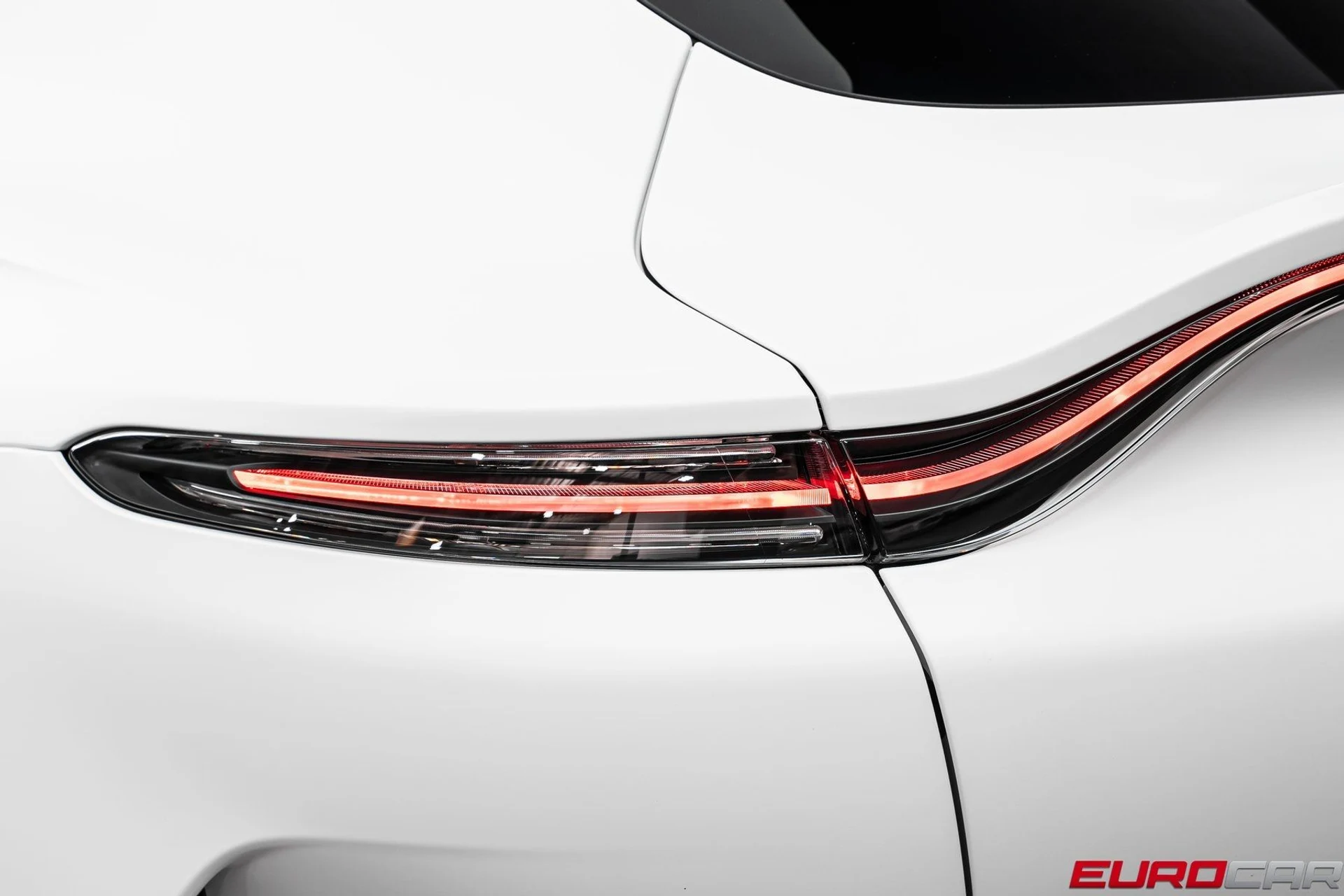 mph016_3990647209_image_17_4a077b0ca2