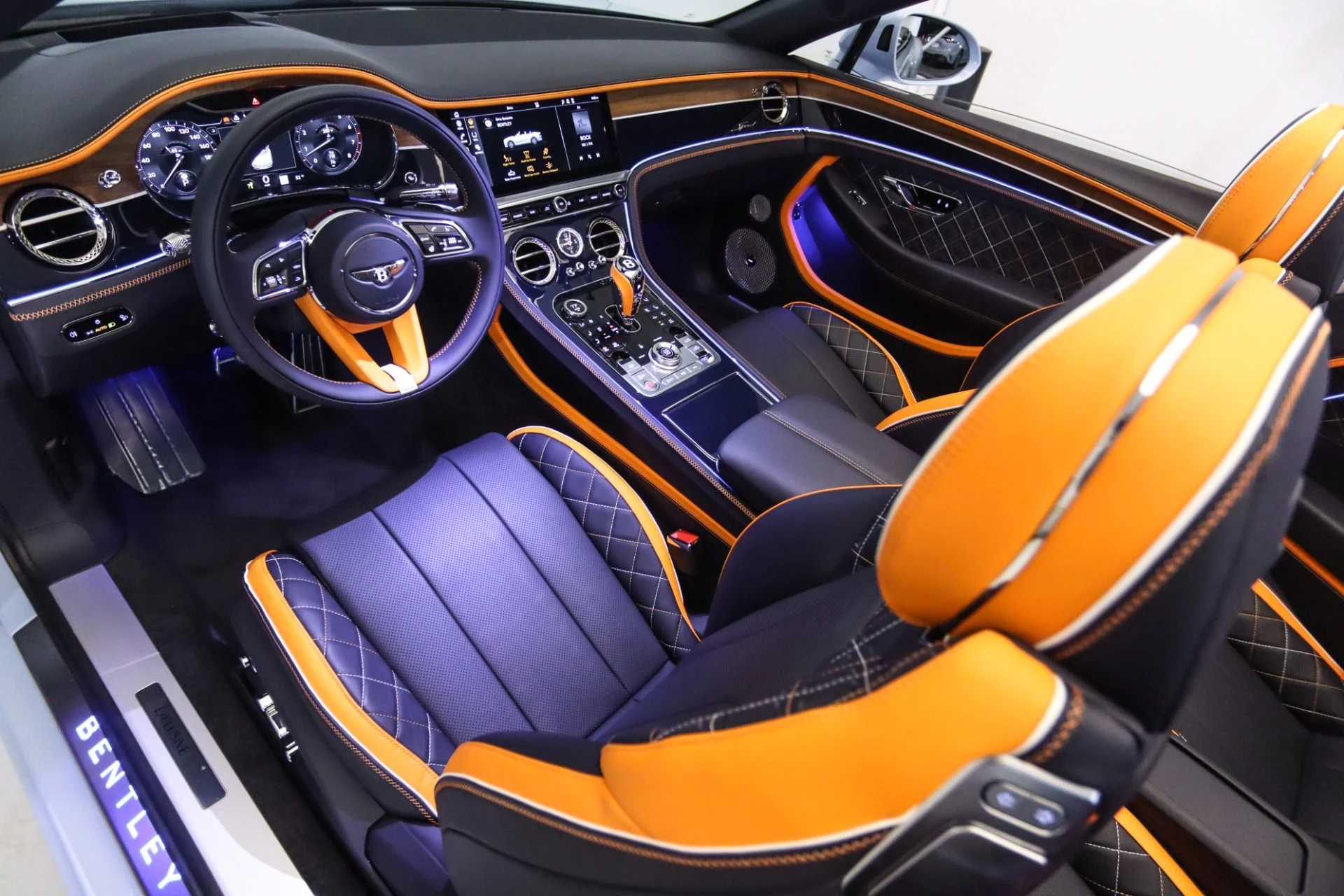 mph016_399766705_Used_2024_Bentley_Continental_GTC_Speed_1744369762_ef86f6adb5