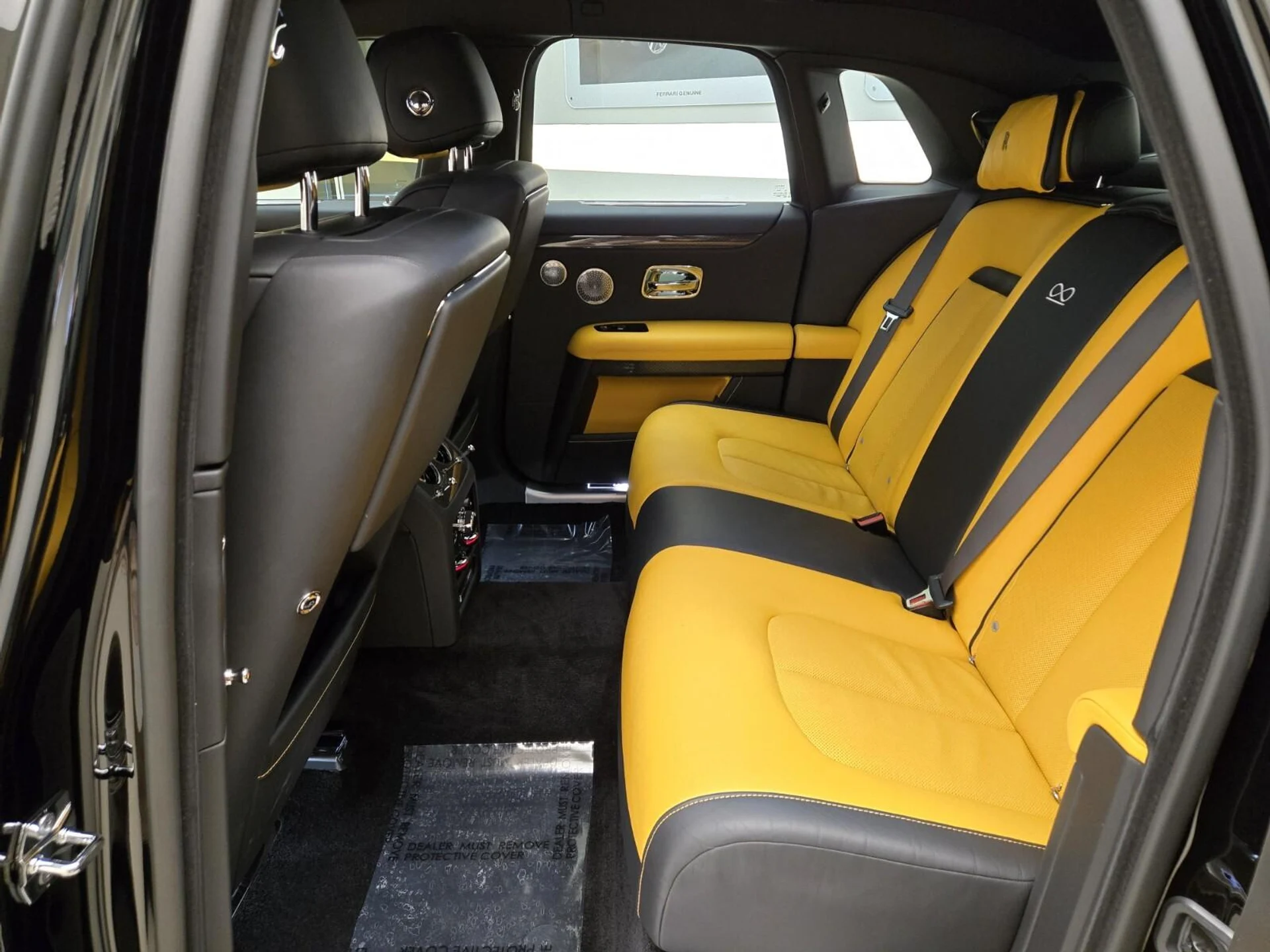 mph016_400173920_Used_2022_Rolls_Royce_Ghost_Black_Badge_1770187632_5b212b9b1a