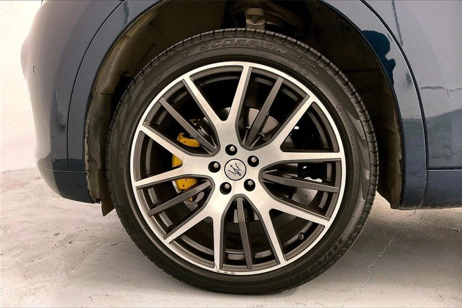 mph016_400262139_9a4aece1d9a0c3788277d3151b194457x_c406afb92a