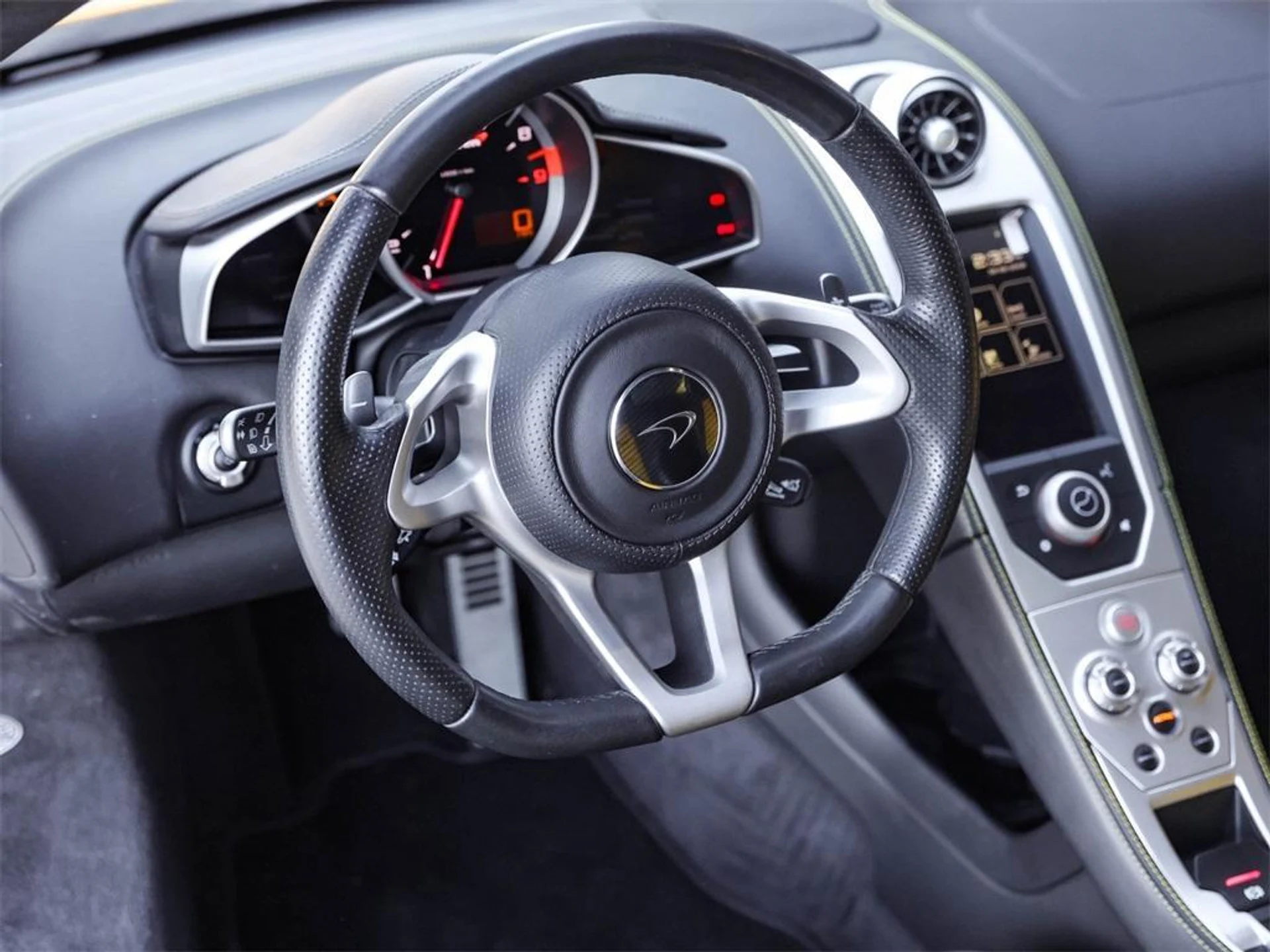 mph016_4006225390_nv9_Z_Azn_XEB_Bxw_Ww_K_Rdoj_Kn_I8l_U_2cb5e0409f