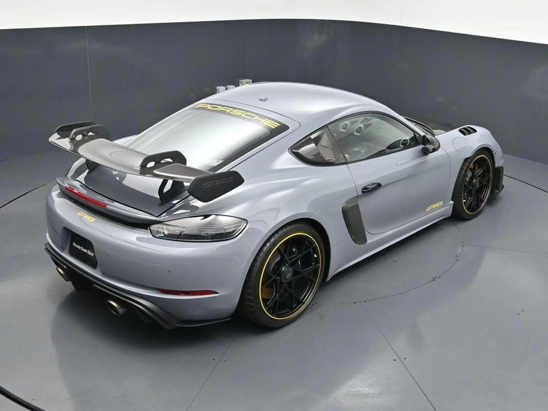 mph016_4010936058_w_W_Sf4rf_S_Jos_Ce4b_H_Ygj_B_tlj_E8_U_80e66c3e6b