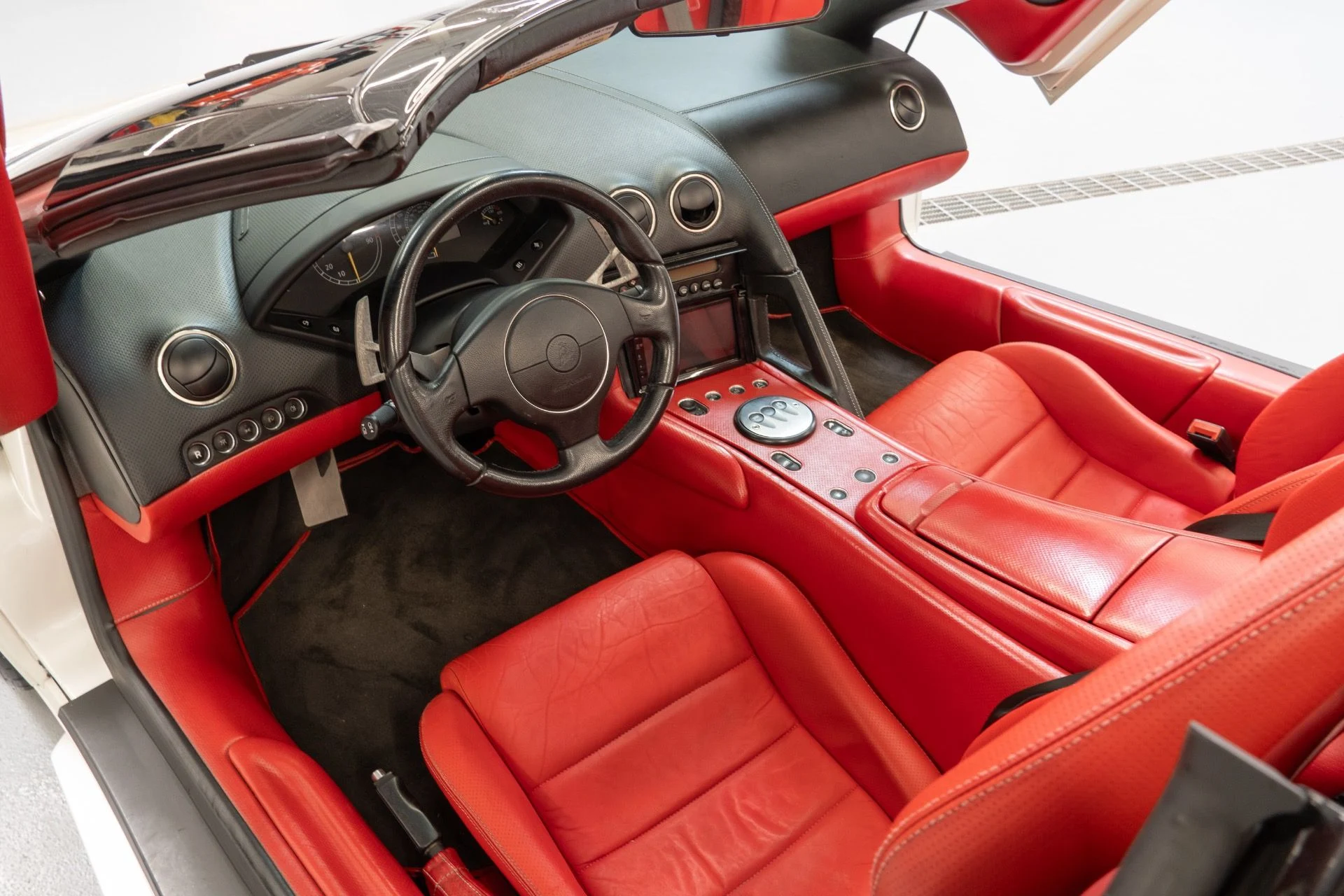 mph016_4014884069_Used_2006_Lamborghini_Murcielago_1758225770_d9f33afb5c