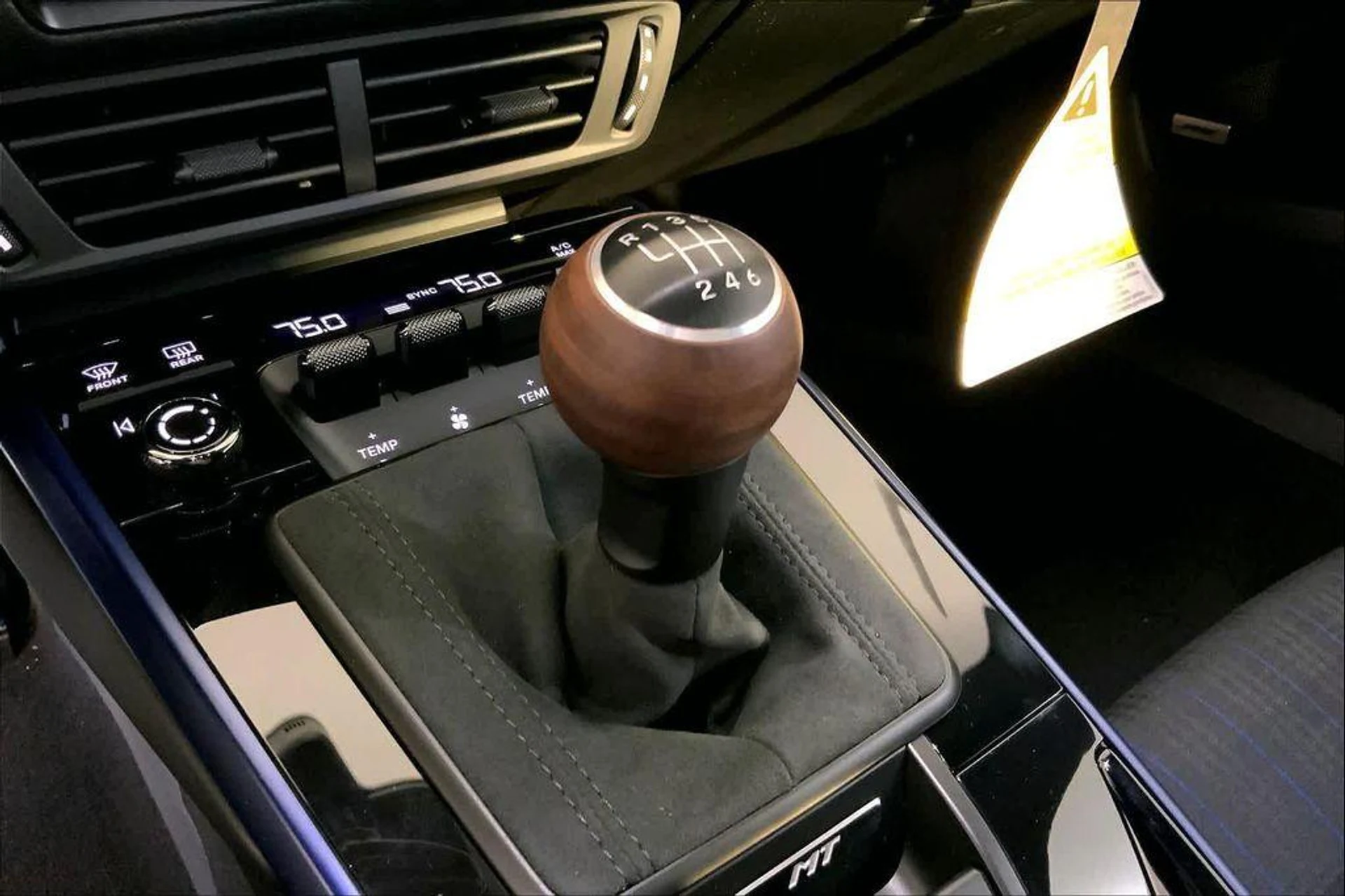 mph016_4015144936_JO_8_Ja_Atvw_do_Hz0w_WDS_Rru_VCTY_610084b848