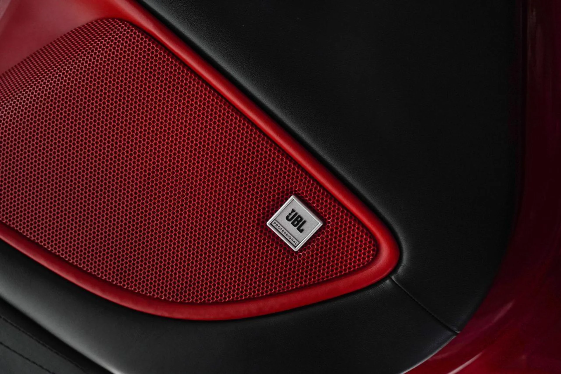 mph016_4017648976_5e5ea9f3308efba40b50175dcb9064b8_4a682d9d9f