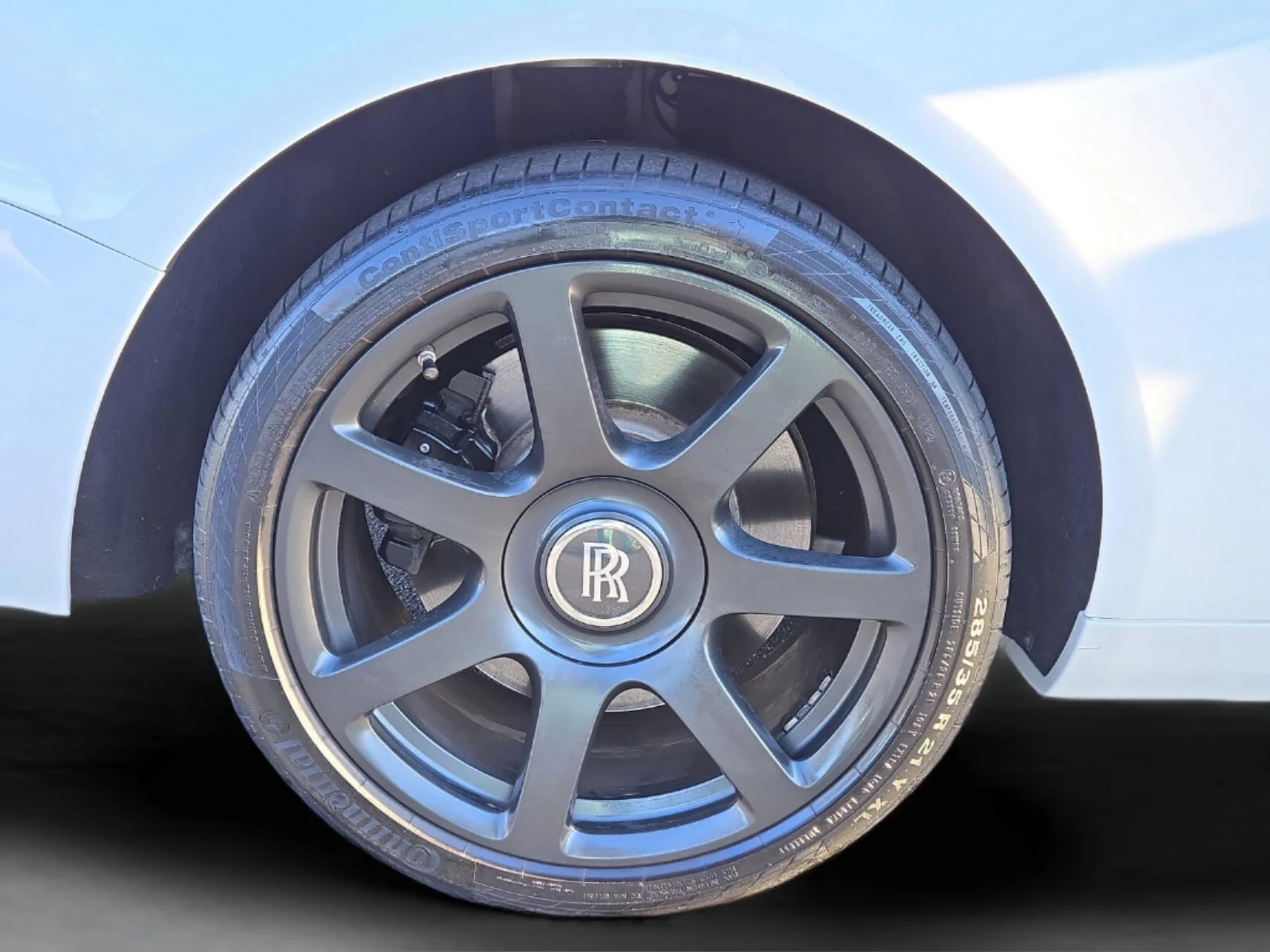 mph016_4017825236_405d97c3c09ef3ce2d992ed92308f28ax_e64fe65ca6