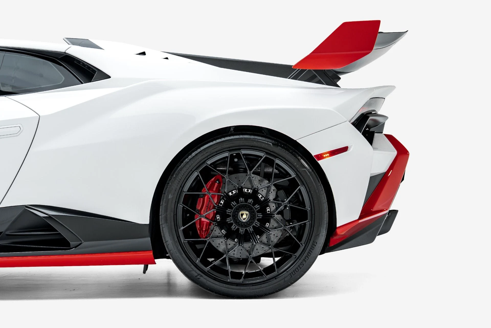 mph016_4018394548_Used_2022_Lamborghini_Huracan_STO_1790709112_3354155128